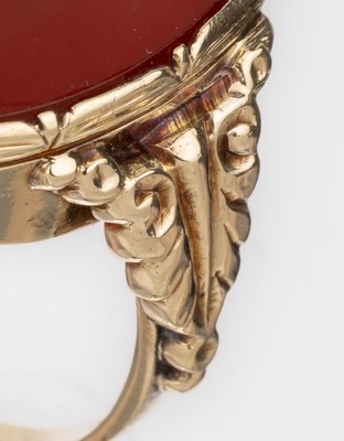 26746949a - 14 kt gold Art Nouveau carnelian-ring, german approx. 1900