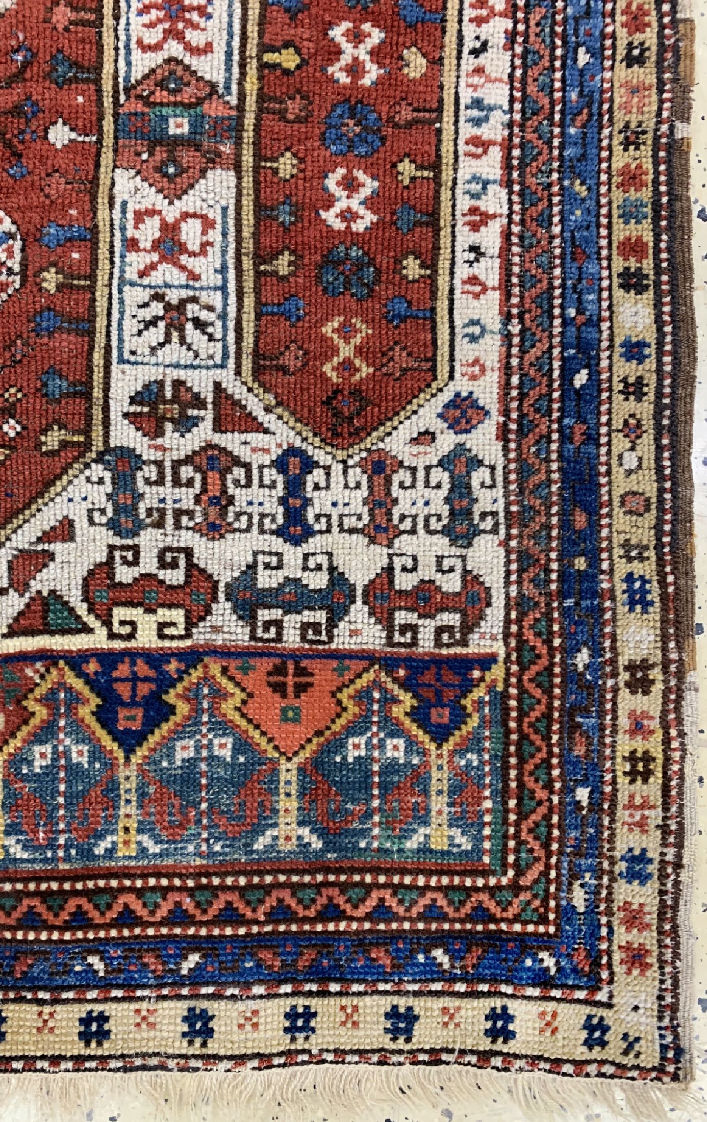 Detail a: Antiker Konya-Ladik-Gebiet, Türkei, 18.Jhd,Wolle auf Wolle, ca. 122 x 91 cm(siehe Lit.P.Bausback Anatolische Knüpfteppiche von April 1978 S.45), ...