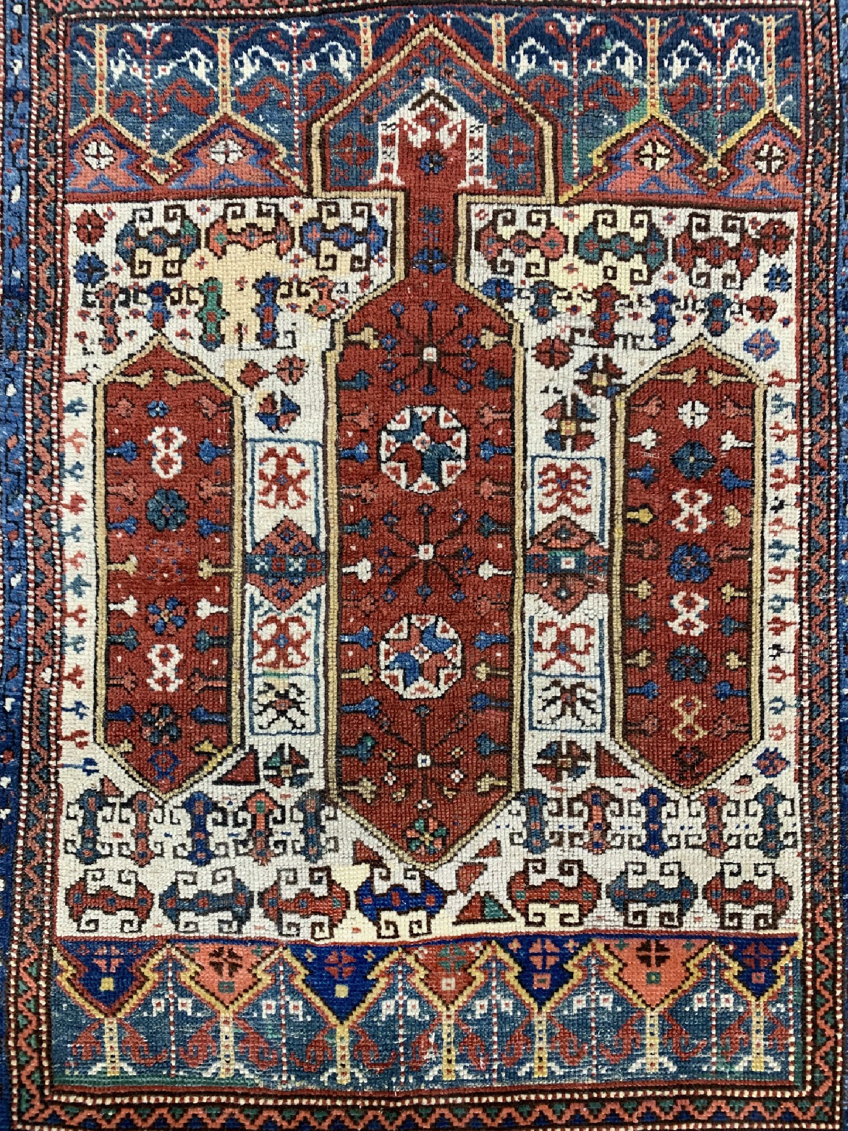 Detail d: Antiker Konya-Ladik-Gebiet, Türkei, 18.Jhd,Wolle auf Wolle, ca. 122 x 91 cm(siehe Lit.P.Bausback Anatolische Knüpfteppiche von April 1978 S.45), ...