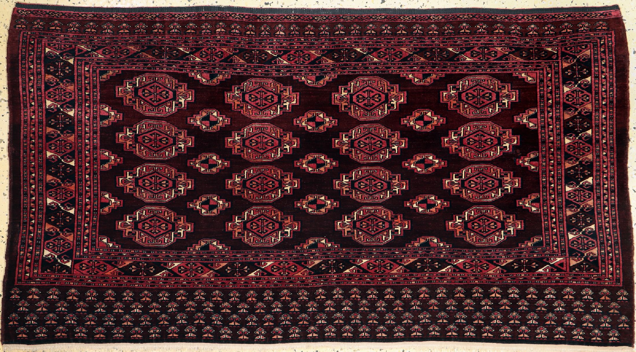 Saryk Tschowal antik, Turkmenistan, um 1900, Wolle auf Wolle, ca. 175 x 95 cm, EHZ: 1-2