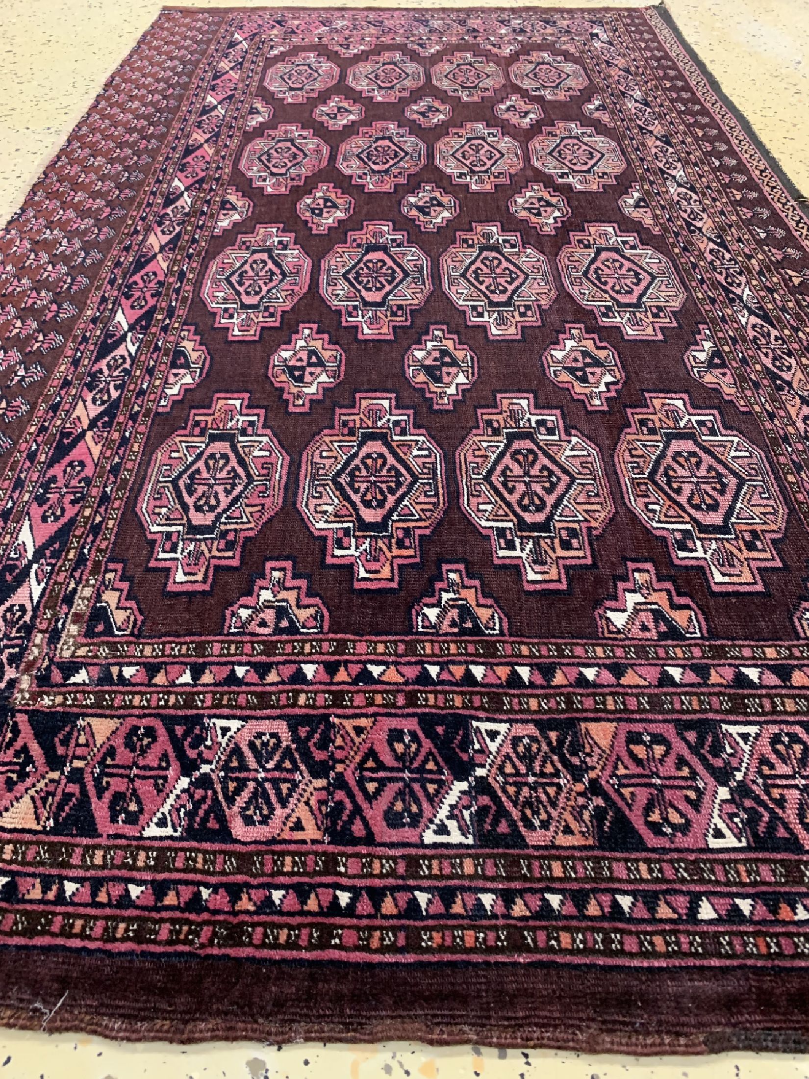 Detail d: Saryk Tschowal antik, Turkmenistan, 19.Jhd, Wolle auf Wolle mit Seiden-Highlights,ca. 163 x 90 cm, EHZ: 2-3