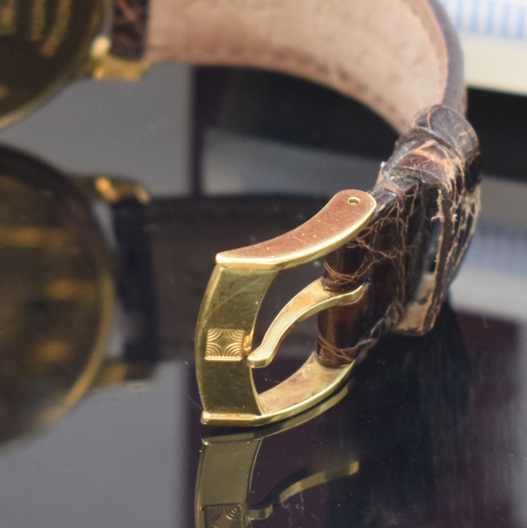 Detail b: ZENITH ELITE HW Chronometre Herrenarmbanduhr mit Gangreserveanzeige in GG 750/000 Referenz 30 0240 655, Schweiz um 1998, Handaufzug, Boden aufgedr., ...