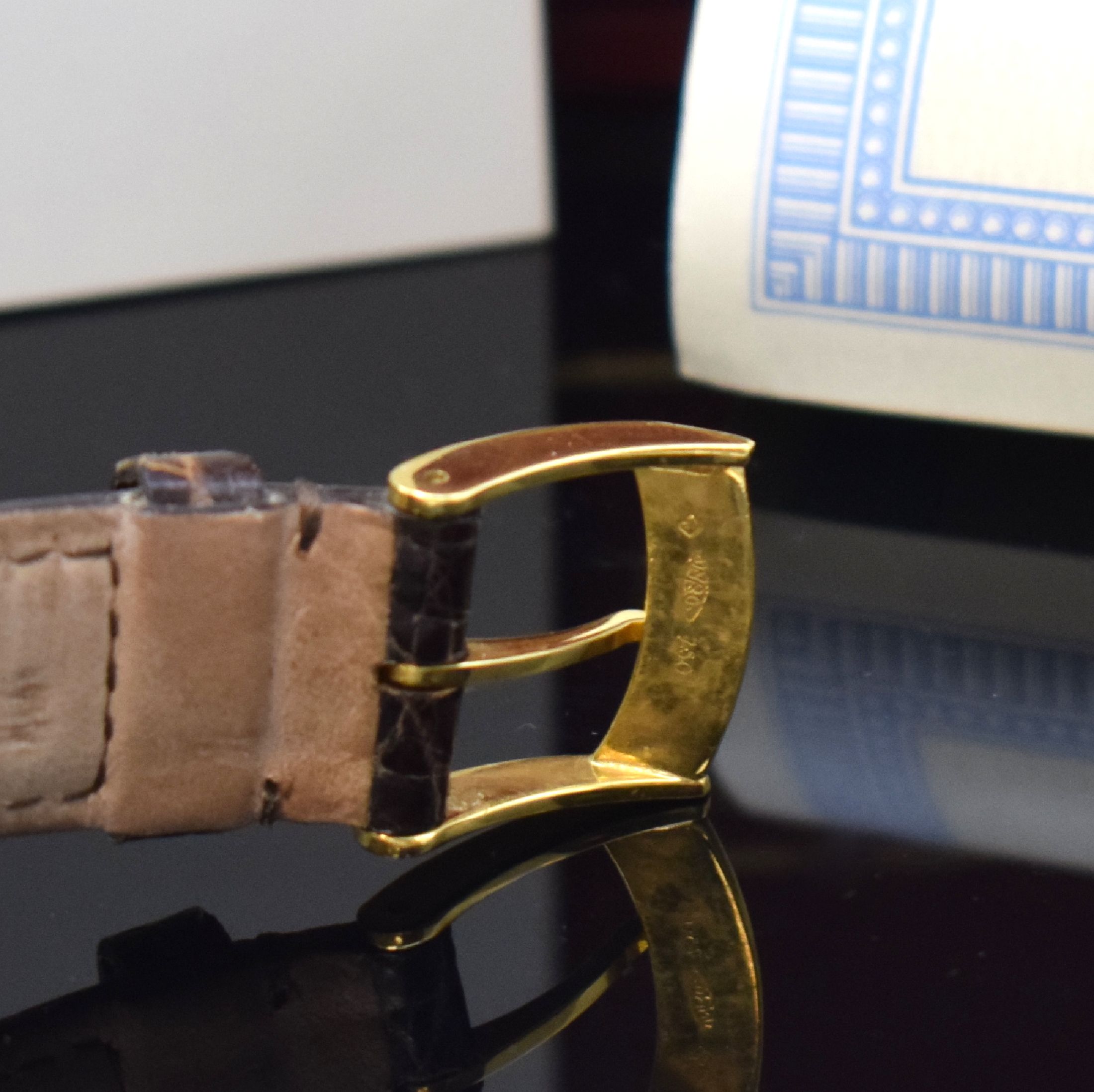 Detail f: ZENITH ELITE HW Chronometre Herrenarmbanduhr mit Gangreserveanzeige in GG 750/000 Referenz 30 0240 655, Schweiz um 1998, Handaufzug, Boden aufgedr., ...