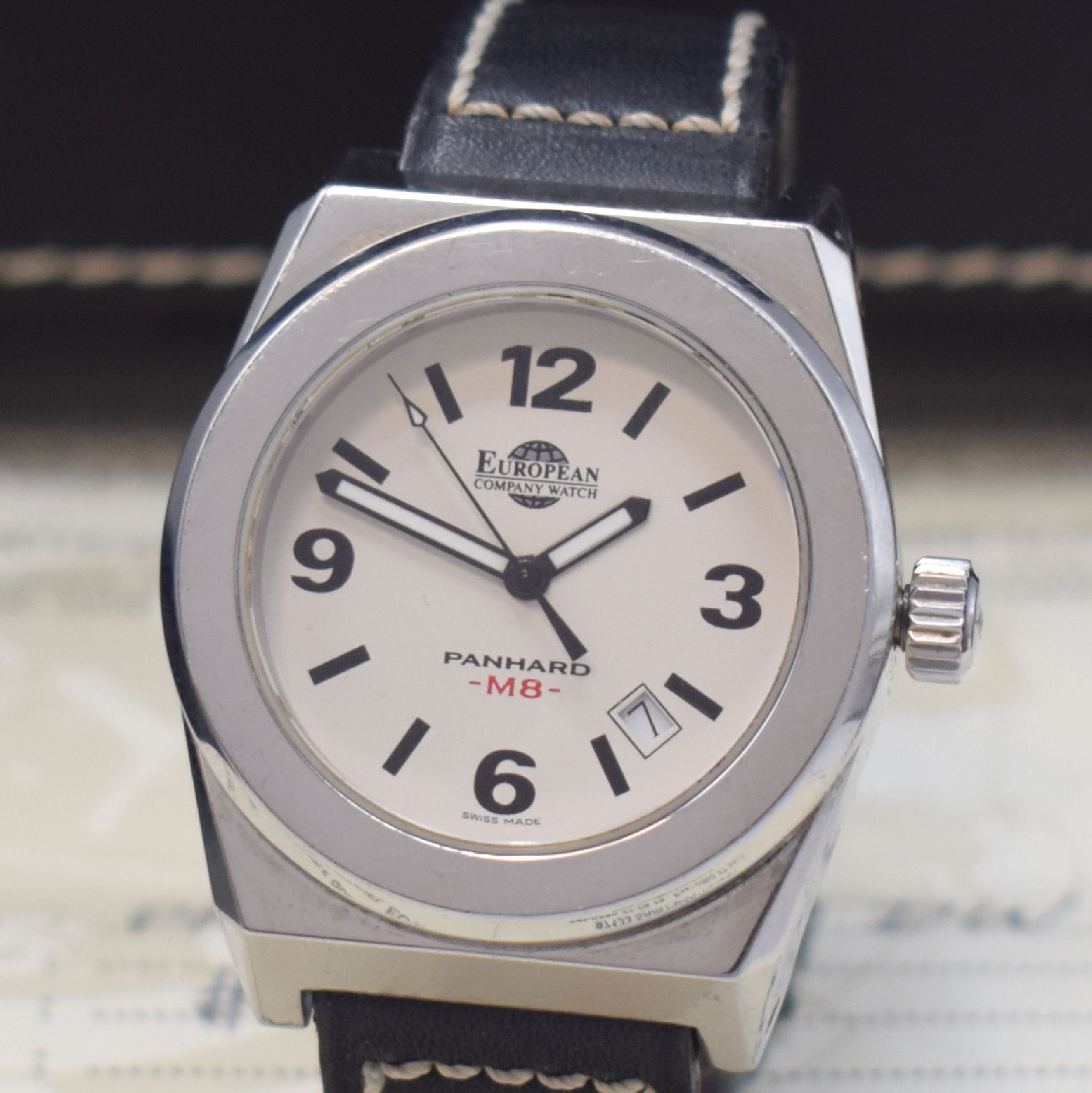 Detail a: EUROPEAN COMPANY WATCH Herrenarmbanduhr Panhard M8 Referenz PM8ST4051D, Automatik, massives 2-teil. Edelstahlgeh. inkl. Lederband m. orig. Dornschl., ...