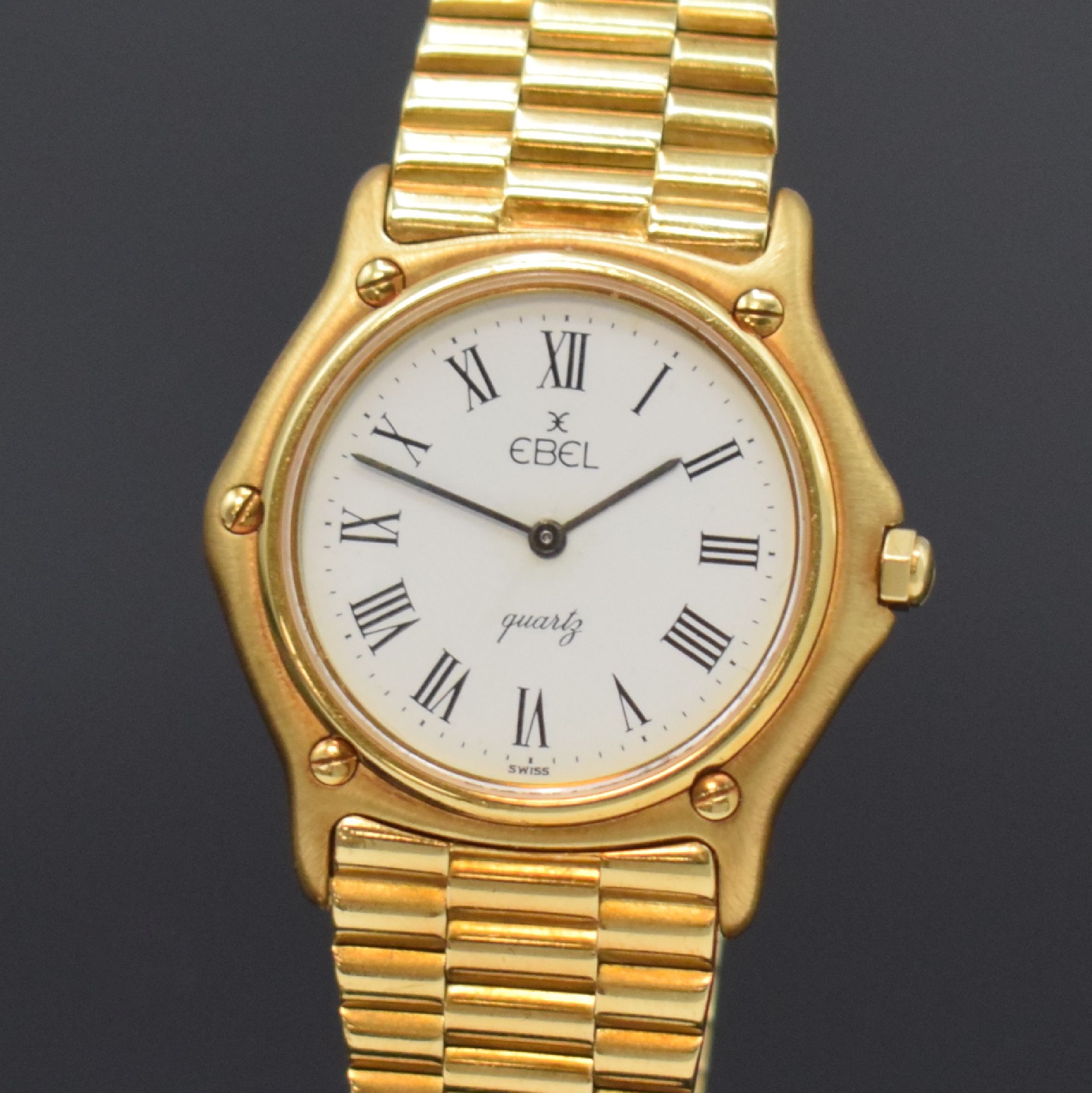 Detail a: EBEL Armbanduhr Sport Classic in GG 750/000 Referenz 881909, Schweiz um 1988, massives Goldgeh. inkl. Gliederband, Schließe m. Eigentümergravur, ...