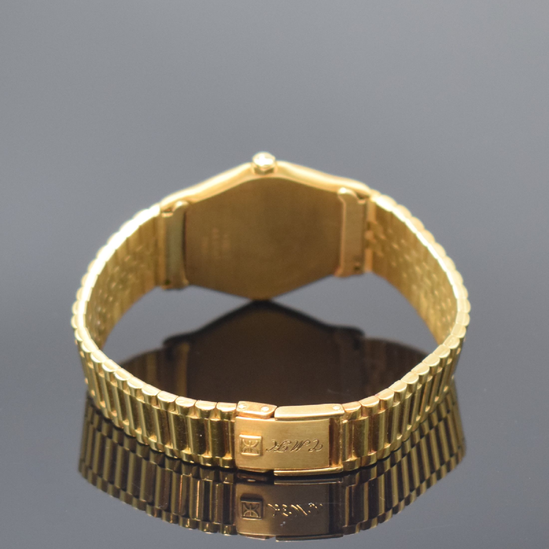 Detail b: EBEL Armbanduhr Sport Classic in GG 750/000 Referenz 881909, Schweiz um 1988, massives Goldgeh. inkl. Gliederband, Schließe m. Eigentümergravur, ...