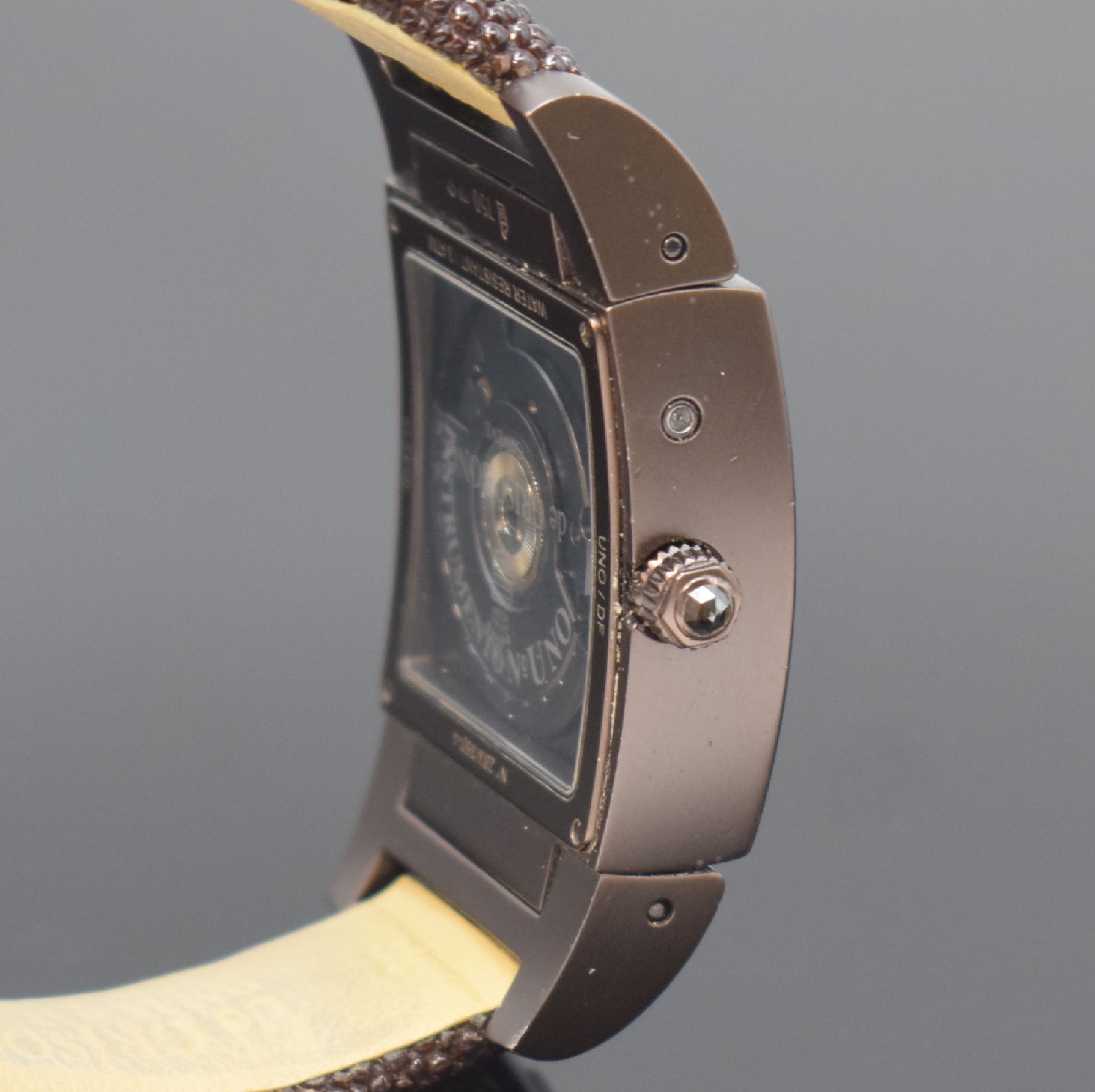 Detail d: DE GRISOGONO Instrumento N°UNO / DF Grande Seconde seltene Armbanduhr, Automatik, Schweiz um 2008, massives braun eloxiertes 18k Goldgeh. inkl. ...