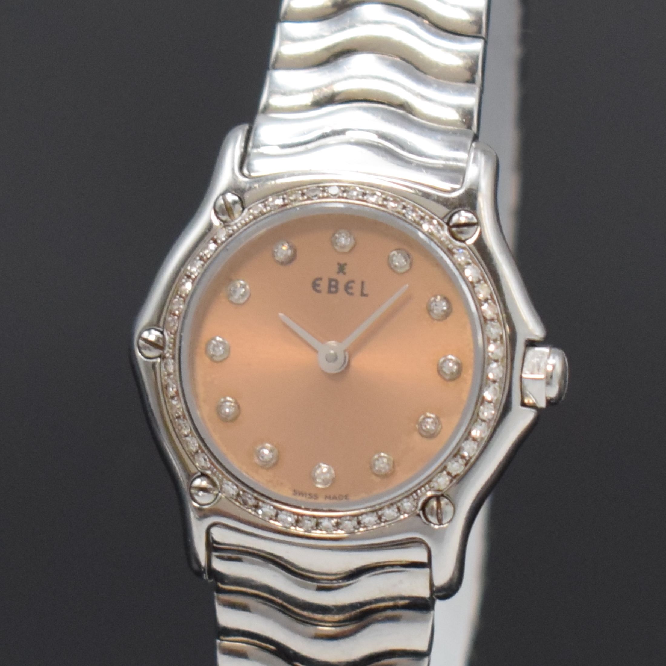 Detail a: EBEL Damenarmbanduhr Classic Sport Lady mit Diamantbesatz Referenz 9157112, Schweiz um 1990, Edelstahlgeh. inkl. Wellengliederband m.Faltschl., ...