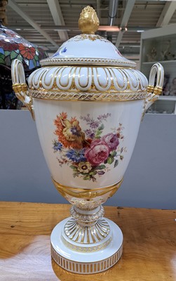 26748677a - Very large lidded vase/double-handled vase, KPM, Berlin, around 1906, blind mark F, scepter mark and painter's mark, porcelain, so-called Weimar vase, fine and large flower painting on both sides, rich gold decoration, good condition, elaborate gilding, partly matted, approx. 52 x 28 cm