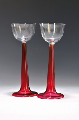 Image 26748685 - Five glasses, designed by Peter Behrens, manufactured by Poschinger, 2nd half of the 20th century, two wine glasses from the Mathildenhöhe edition, three glasses from the Wertheim series, inscribed on the feet, height approx. 13-22.5 cm