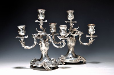 Image 26748755 - Pair of girandoles, France, around 1900, Art Nouveau, polished tin, richly sculptured and asymmetrically decorated, three focal points each, height approx. 25cm each