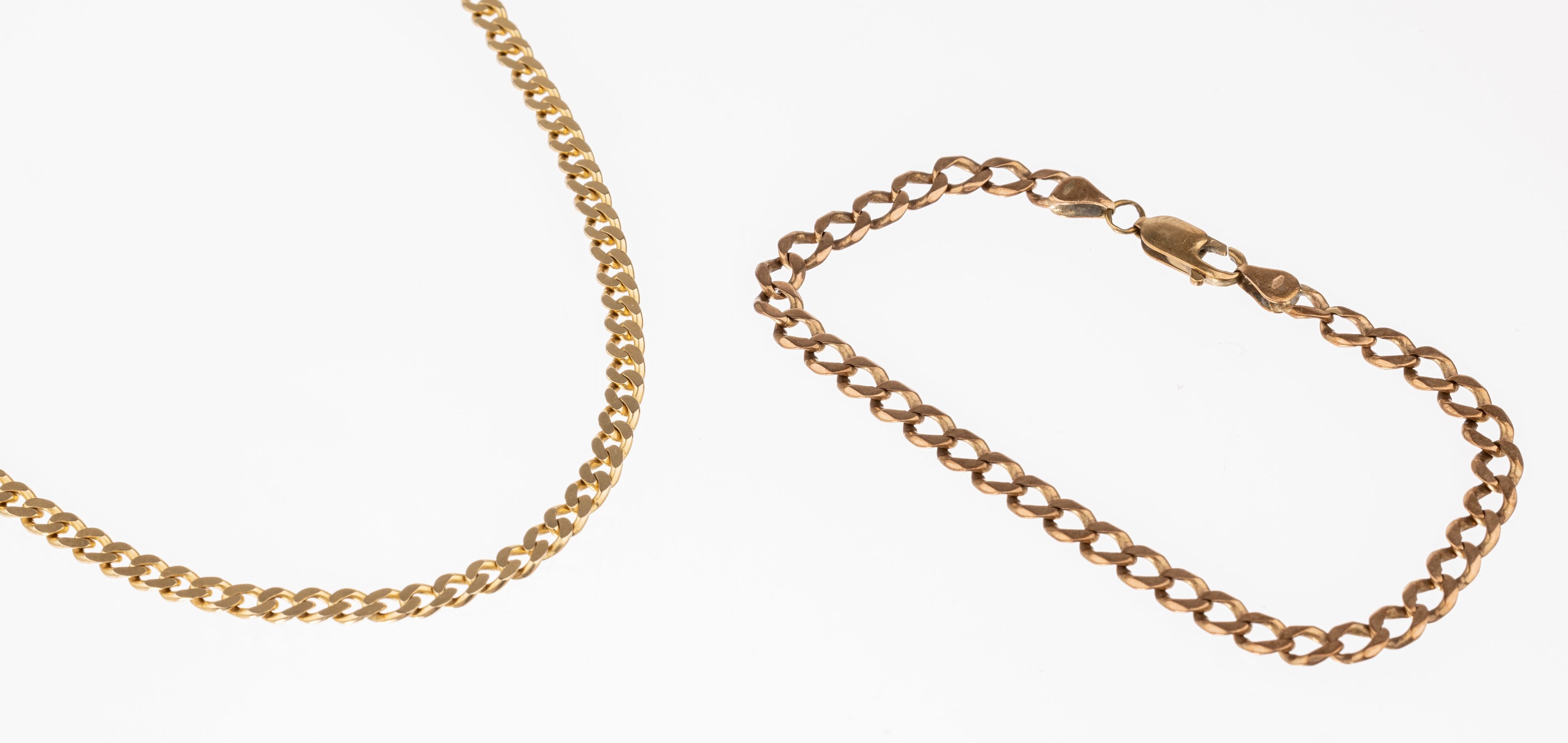 Konvolut 8/14 kt Gold Schmuck, 1 x Kette, GG 585/000, L. ca. 46.5 cm, Karabinerschließe,1 x Armband, RG 333/000, L. ca. 20.5 cm, ...