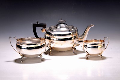 Image 26750088 - Centerpiece for tea, Walker & Hall, Sheffield,Victorian, around 1900, silver-plated metal, teapot wooden handle, sugar bowl, cream jug, marked, jug H. 16 cm, total 1171g