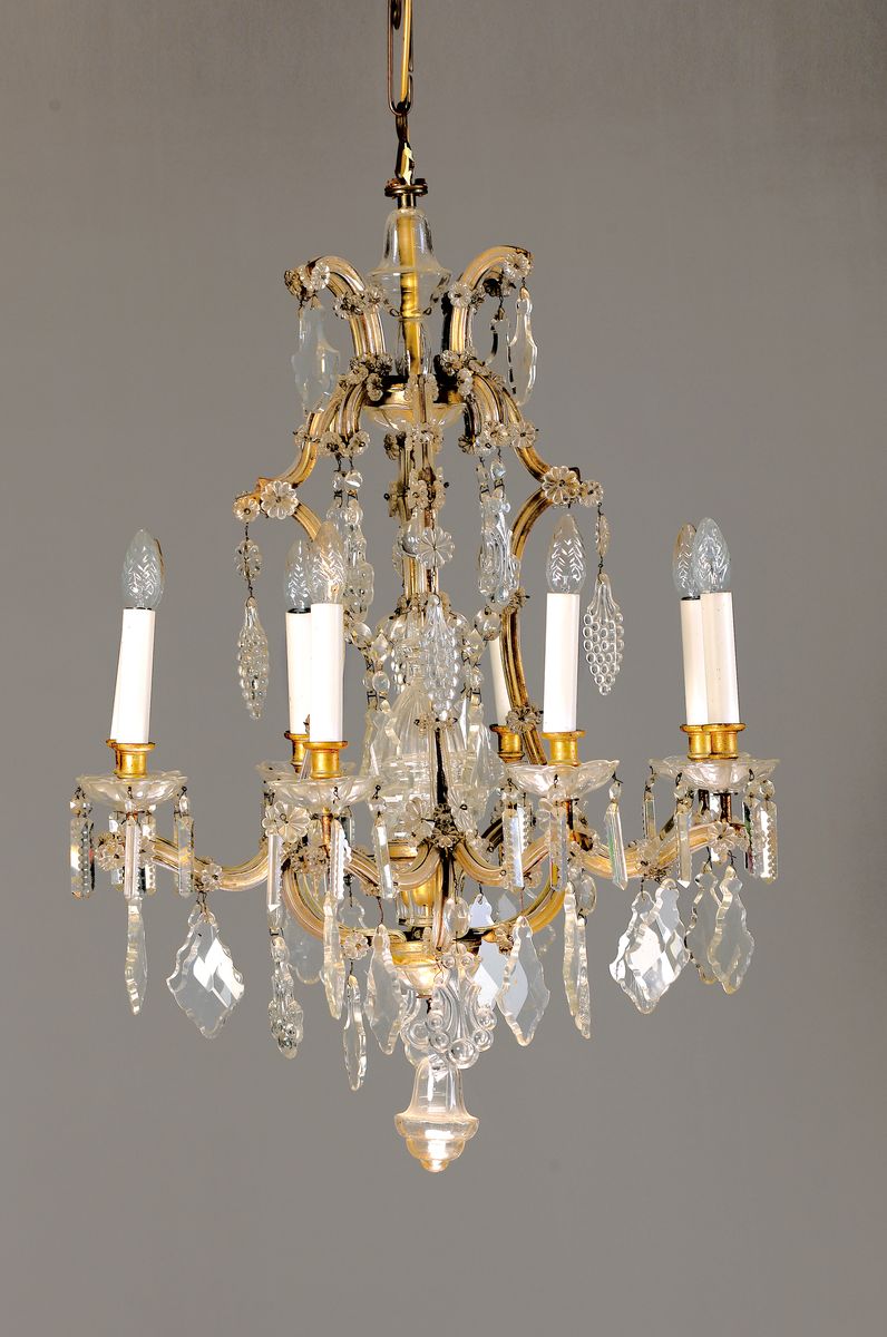 Deckenleuchter, Italien, um 1930, 8 Brennstellen, reicher Glasbehang, Traubenapplikationen aus Glas, neu elektrifiziert (nicht geprüft), H. 100 cm, ...