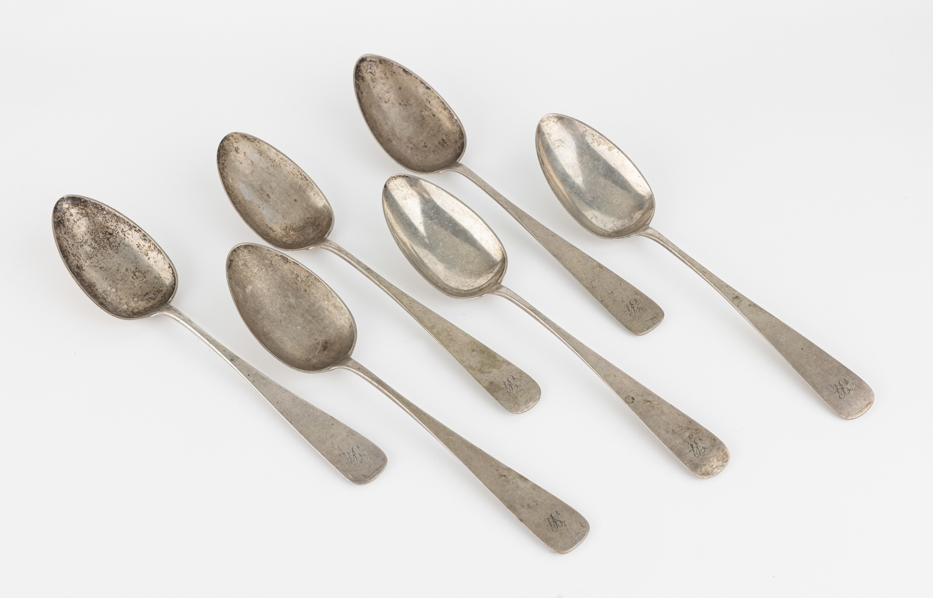 Set 6 Menuelöffel, Silber gepr., wohl deutsch um 1860, schlichte Form, L. ca. 23 cm,ca. 240 g, ligiertes Monogramm