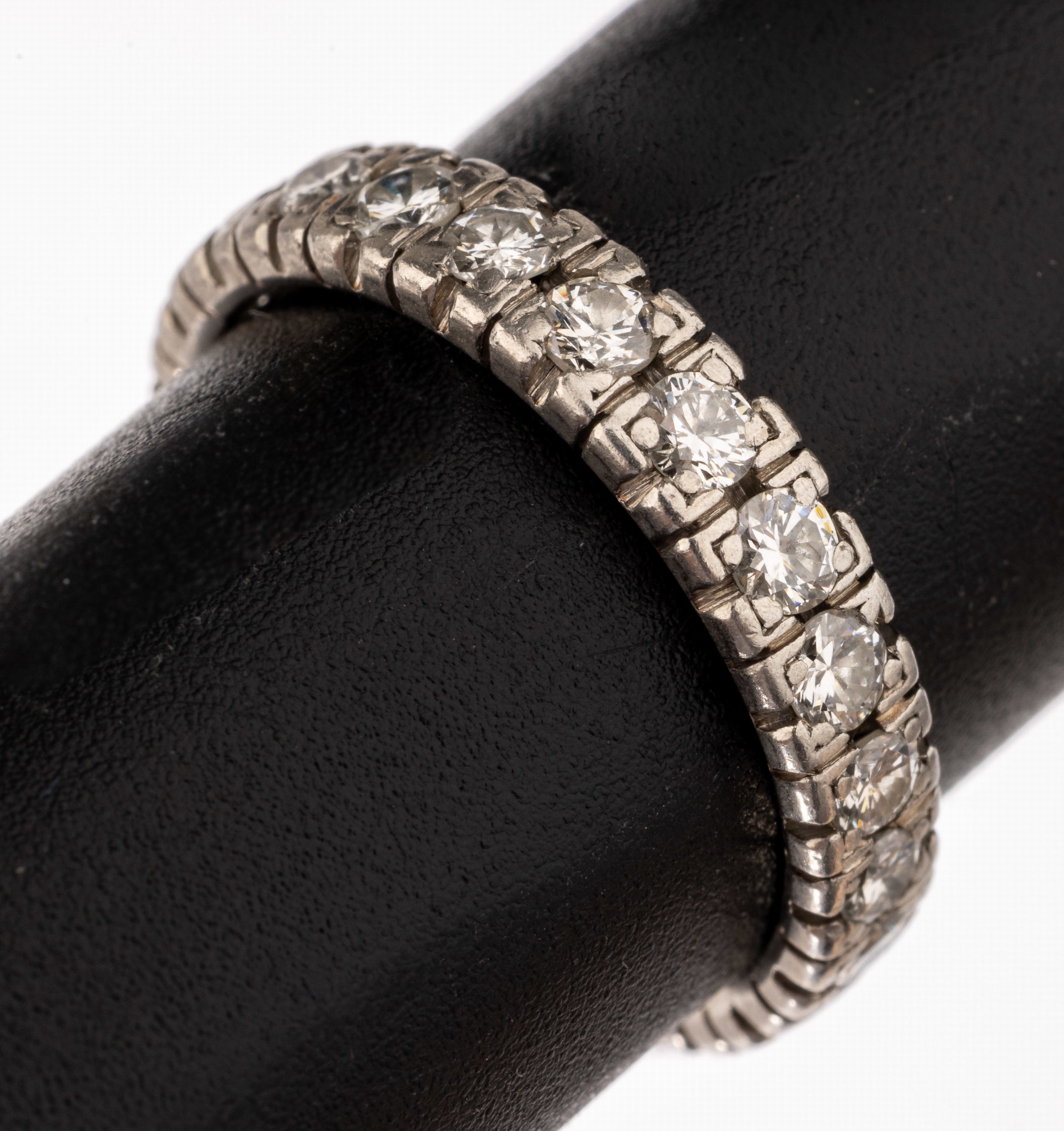 Platin Brillant-Ring, Pt. gepr., Brillantenzus. ca. 1.30 ct Weiß/si, ca. 4.1 g, RW 53