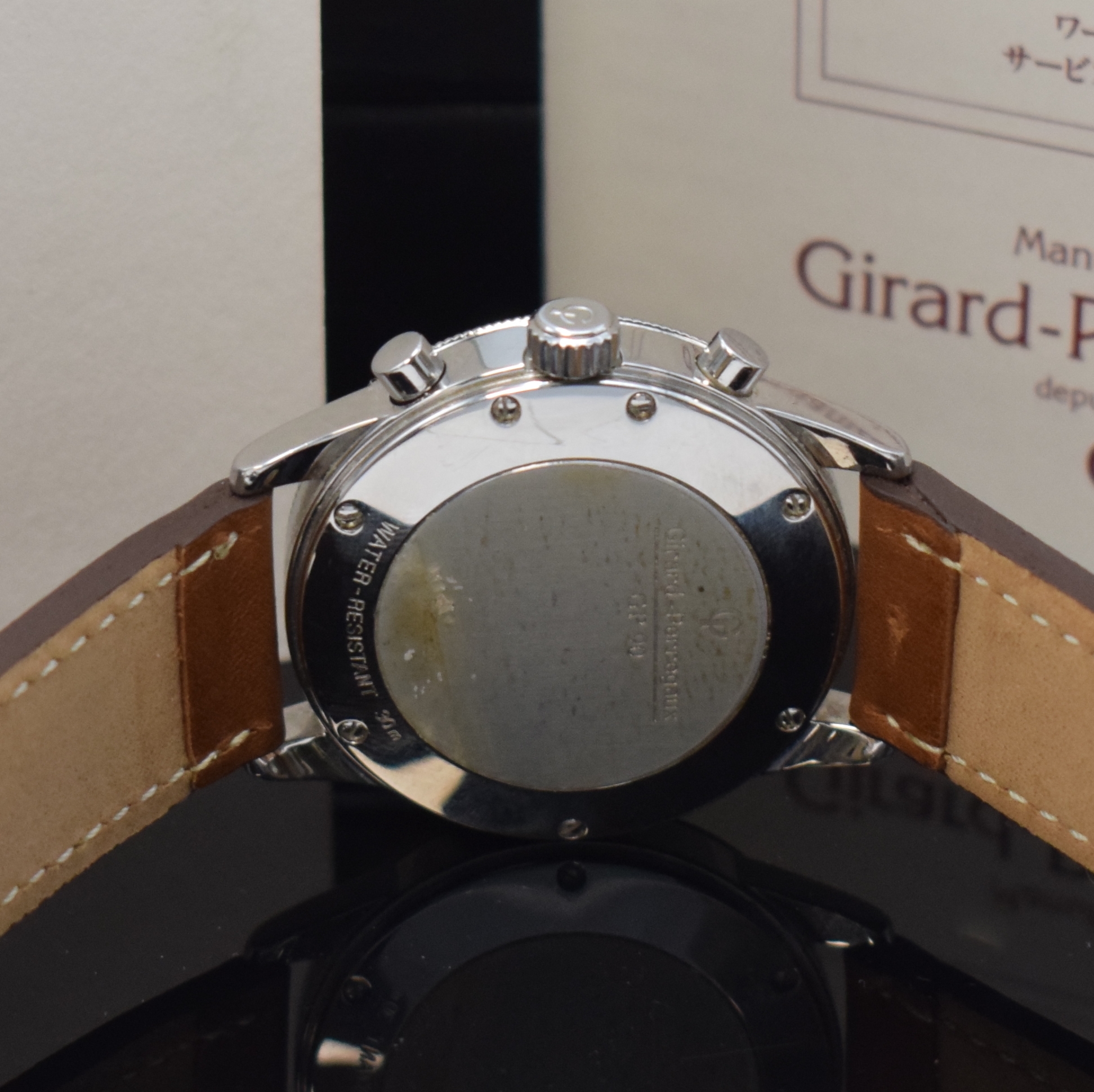 Detail c: GIRARD PERREGAUX GP 90 Armbandchronograph in Stahl Referenz 1030, Schweiz um 2001, Automatik, Boden 7-fach verschr., Krone verschr., Lünette m. ...