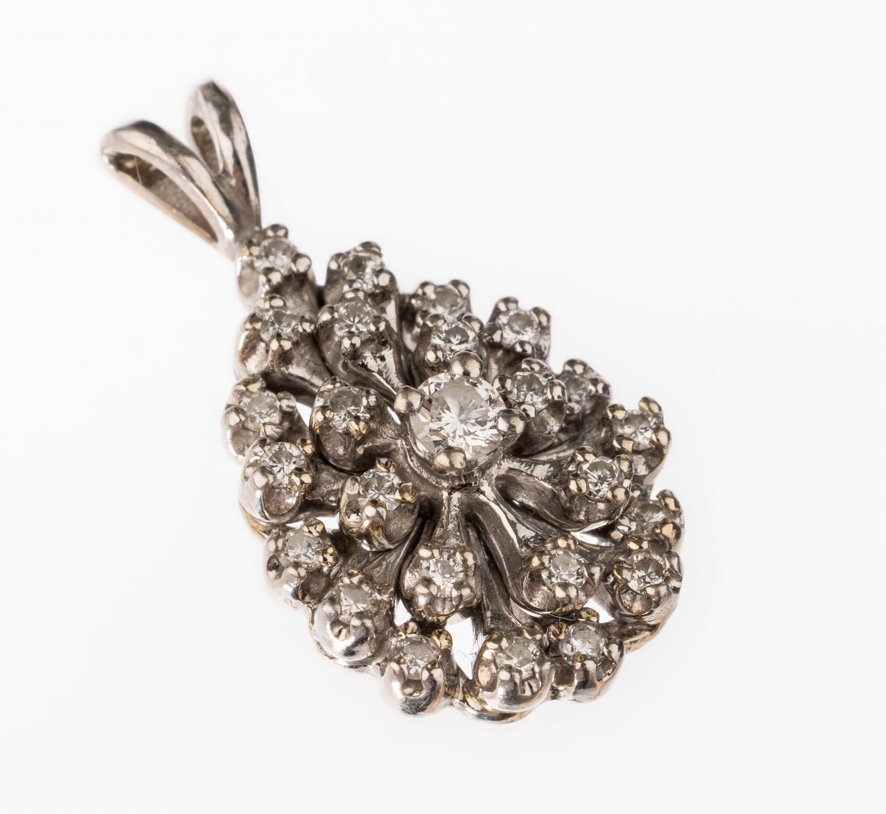 14 kt Gold Brillant-Anhänger, WG 585/000, tropfenf., 25 Brillanten zus. ca. 0.50 ct Weiß/si, ca. 3.5 g