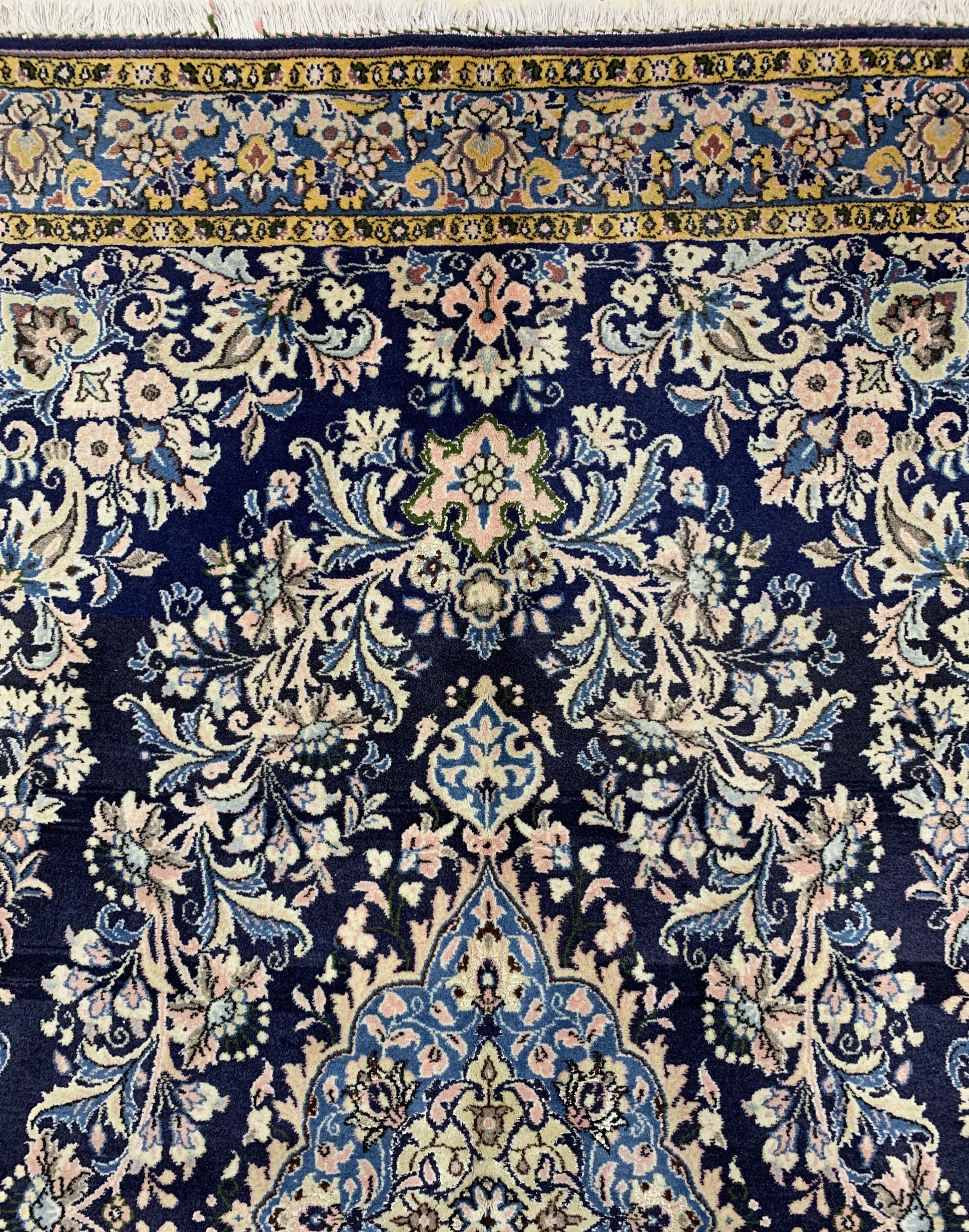 Detail c: Ghom alt, Persien, um 1960, Wolle mit Seide, ca. 220 x 142 cm, EHZ: 2