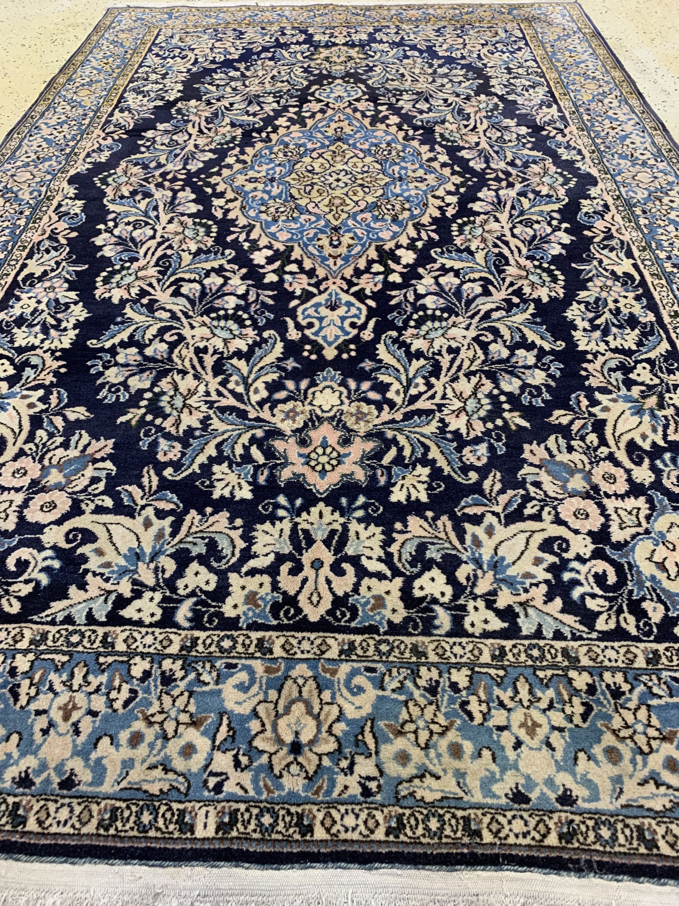 Detail d: Ghom alt, Persien, um 1960, Wolle mit Seide, ca. 220 x 142 cm, EHZ: 2