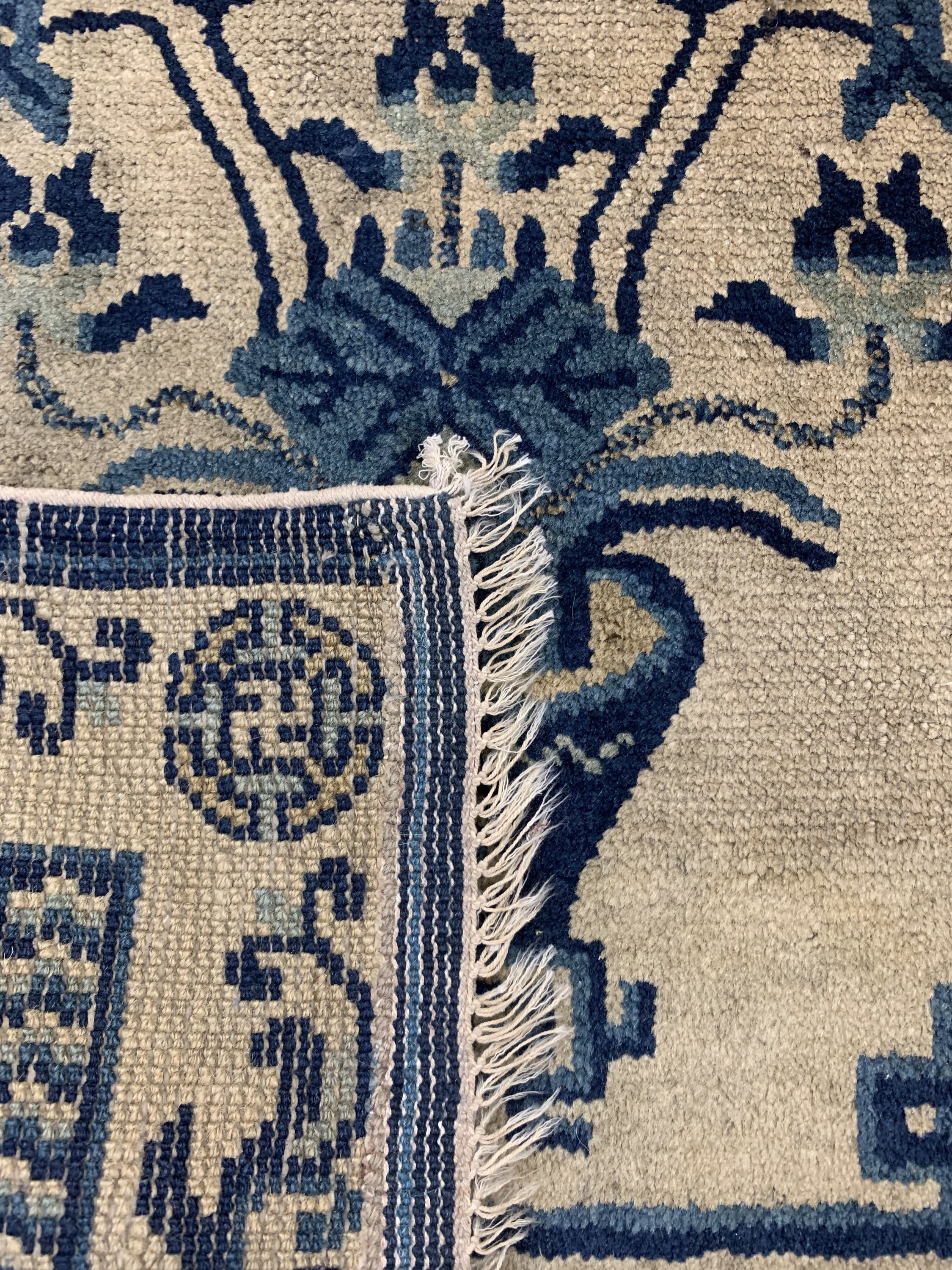 Detail c: Pao Tow, China, um 1910/20, Wolle auf Baumwolle, ca. 114 x 63 cm, EHZ: 3, alte Restaurierngen