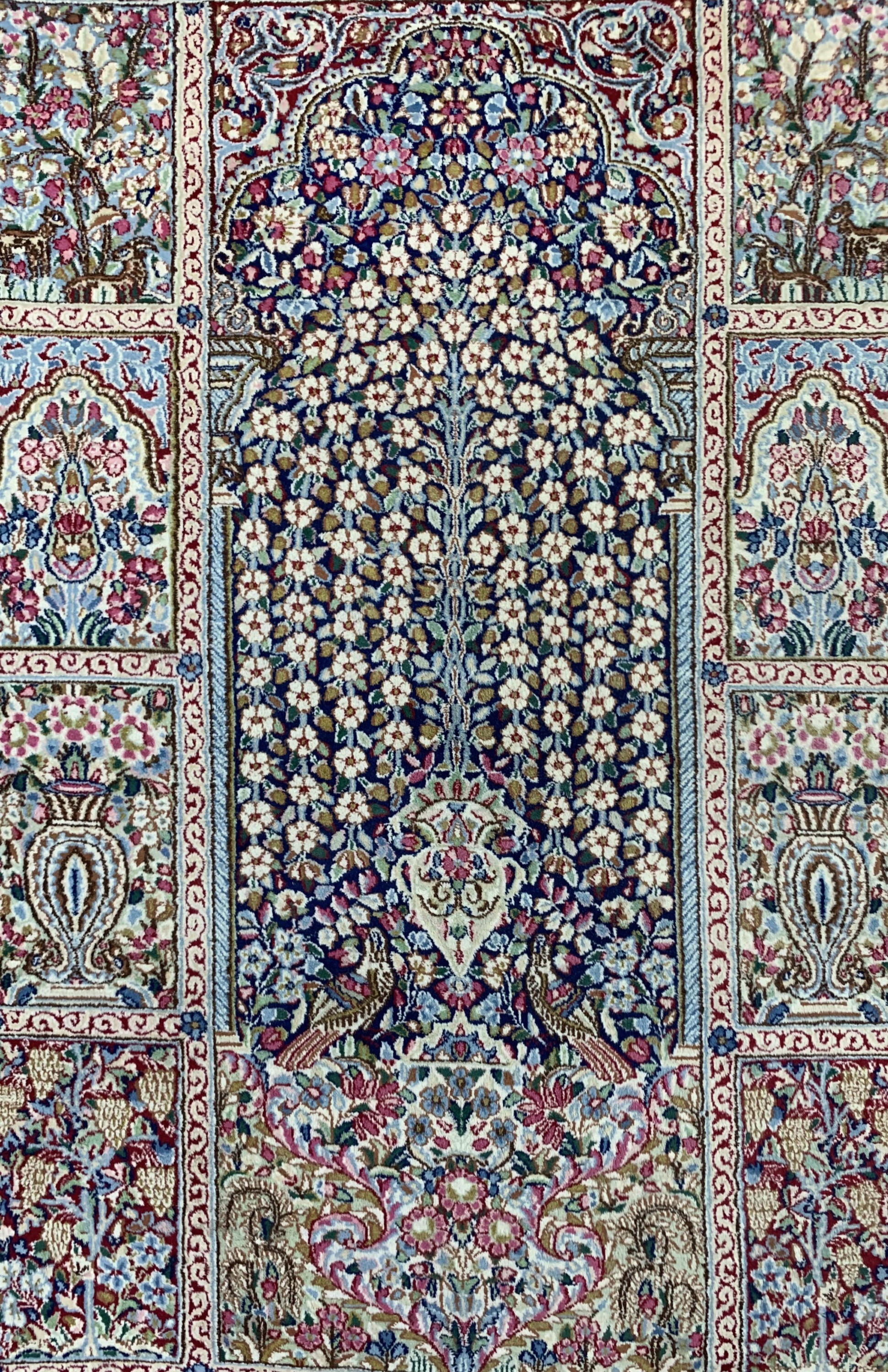 Detail b: Kerman, Persien, um 1940, Wolle auf Baumwolle, ca. 234 x 150 cm, EHZ: 2