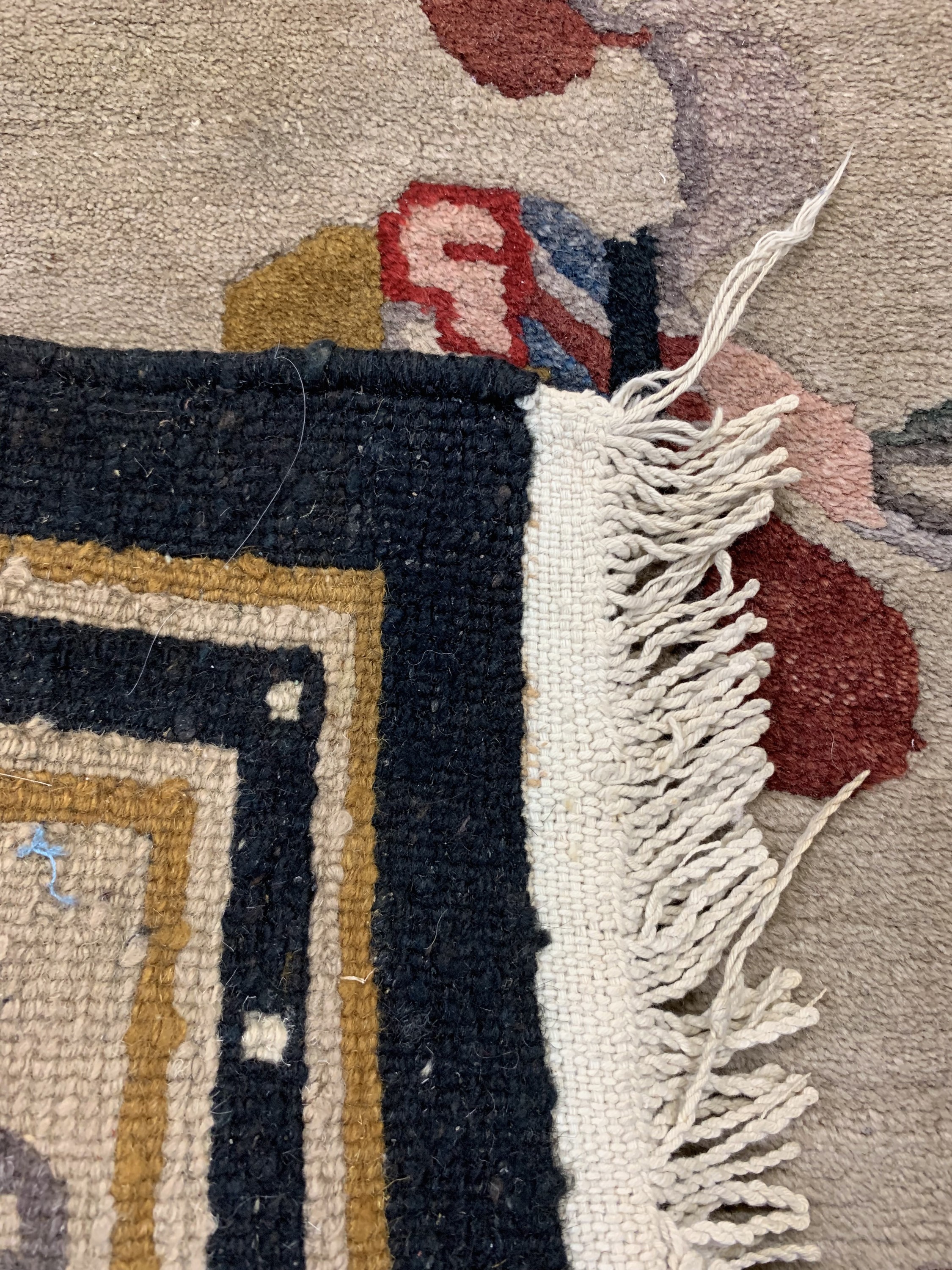 Detail d: Tibet, Nepal, ca. 60 Jahre, Wolle auf Baumwolle, ca. 203 x 73 cm, EHZ: 2
