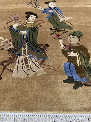 26754415b - China silk, around 1950, pure natural silk, approx. 90 x 90 cm, condition: 2. Rugs, Carpets & Flatweaves