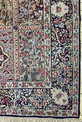 26754436a - Kirman, Persia, around 1940, wool on cotton, approx. 234 x 150 cm, condition: 2. Rugs, Carpets & Flatweaves