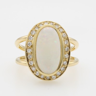 26754441a - Ring mit Opal und Brillanten