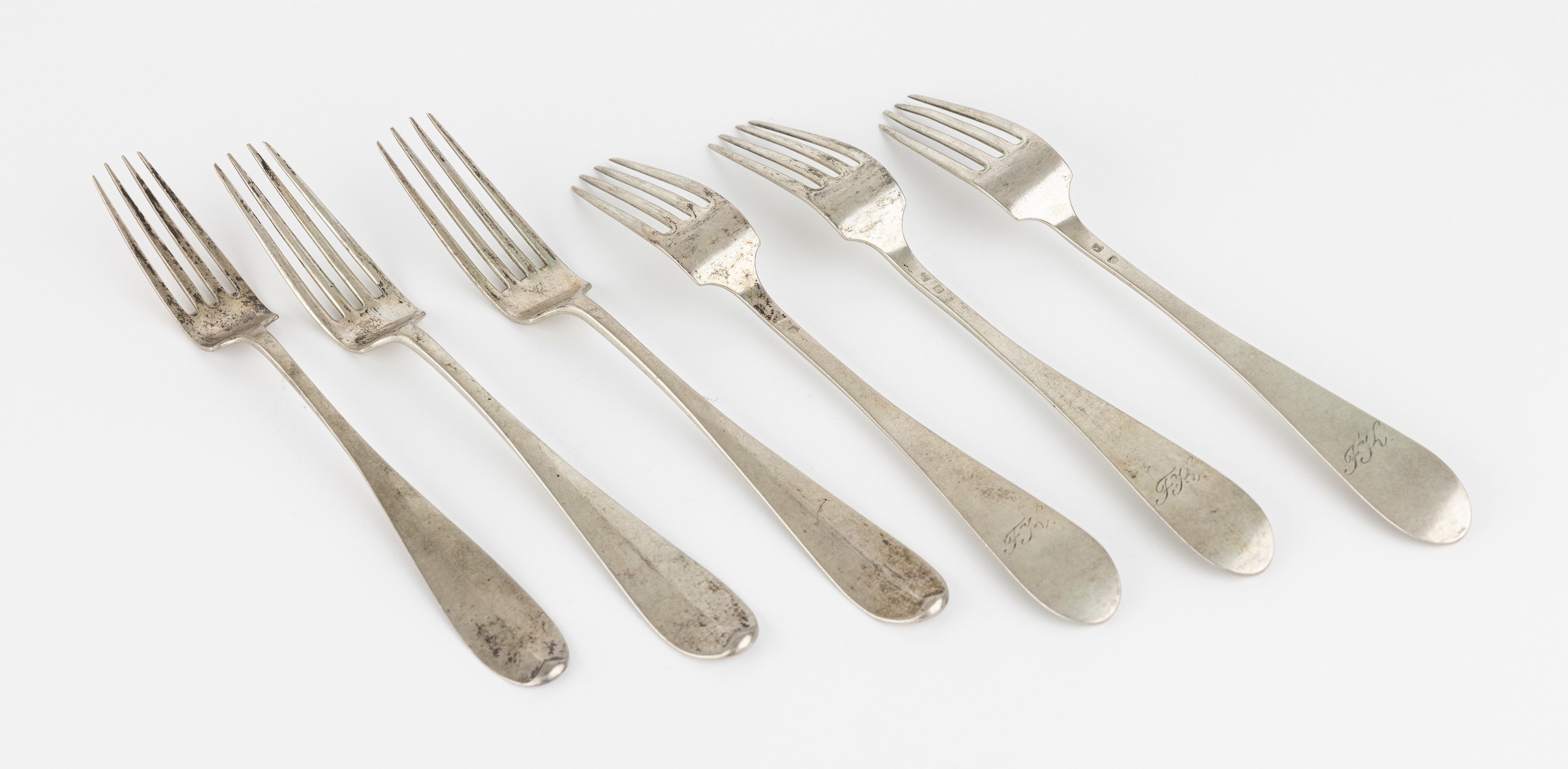 Set 6 Menuegabeln, 800er Silber, Belgien 1869-1942, schlichte zeitlose Gestaltung, L. ca. 21 cm, 2 versch. Hersteller unged., ca. 280 g