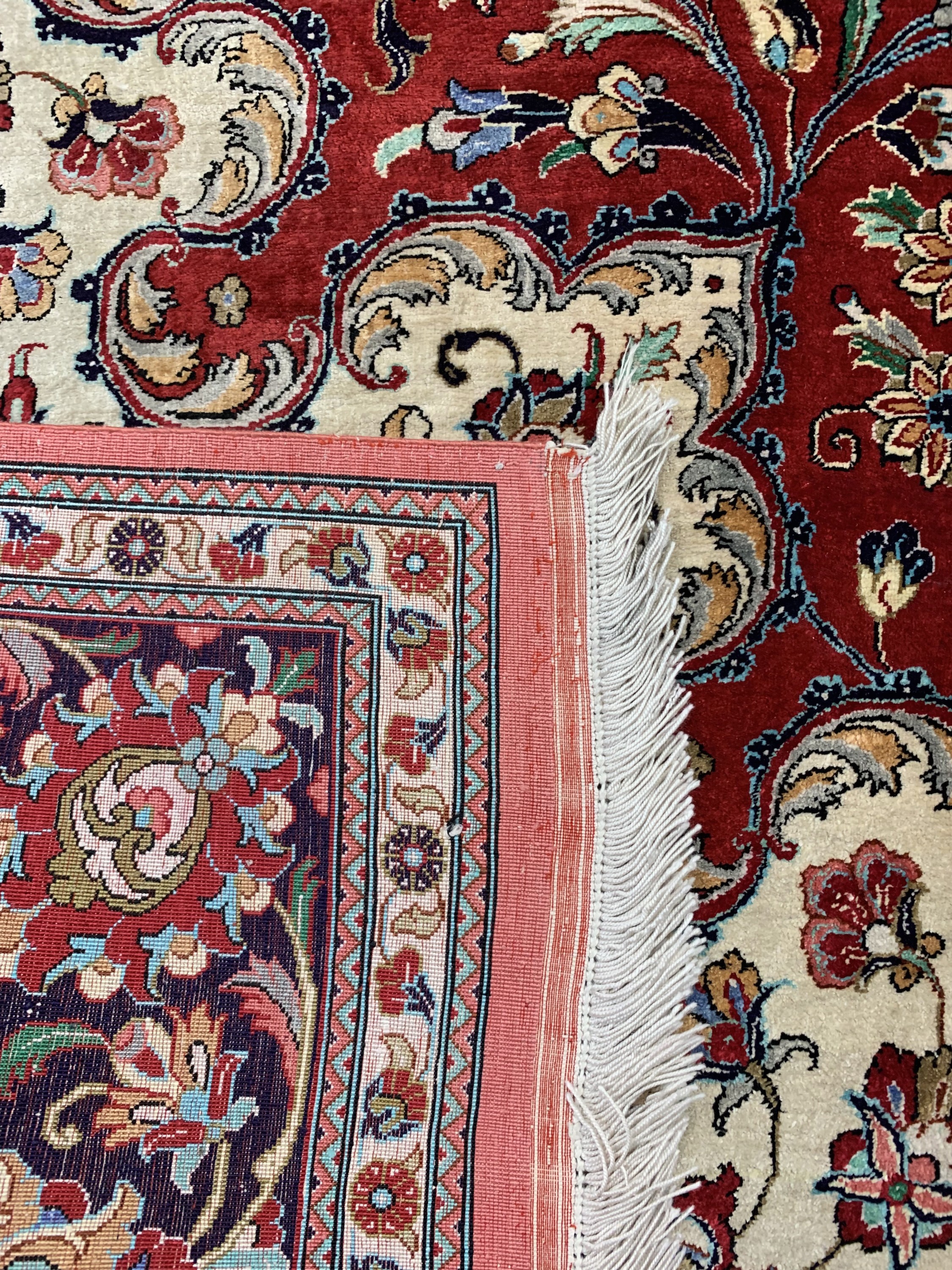 Detail e: Ghom Seide fein, Persien, ca. 50 Jahre, reine Naturseide, ca. 295 x 200 cm, EHZ: 2