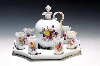 Image 26755229 - Liqueur service, Meissen, 1960s, with flower painting, bottle, six cups and a tray