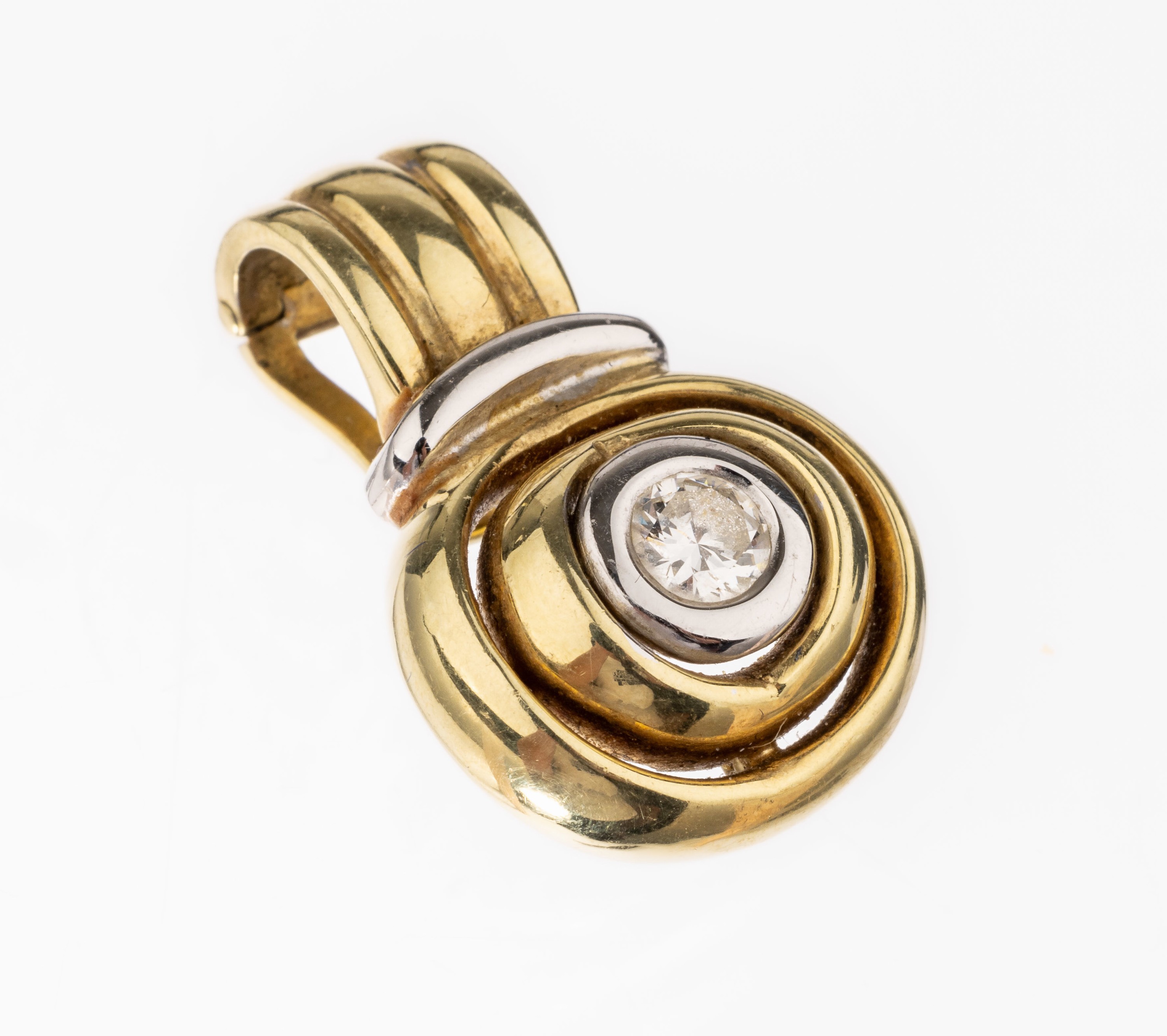 14 kt Gold Brillant-Clipanhänger, GG/WG 585/000, ca. 8.8 g, Brillant ca. 0.25 ct Weiß/si, L. ca. 2.5 cm, B. ca. 1.8 cm