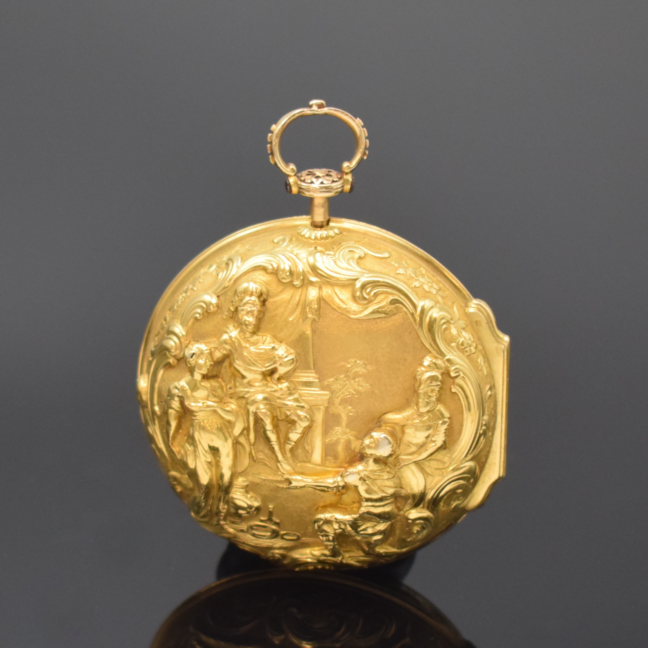 Detail a: Jn. GRANTHAM London Repoussé Spindeltaschenuhr im doppelten 22k Goldgehäuse, London Hallmark 1762, glattes Geh., Repoussé-Übergeh. m. großem ...