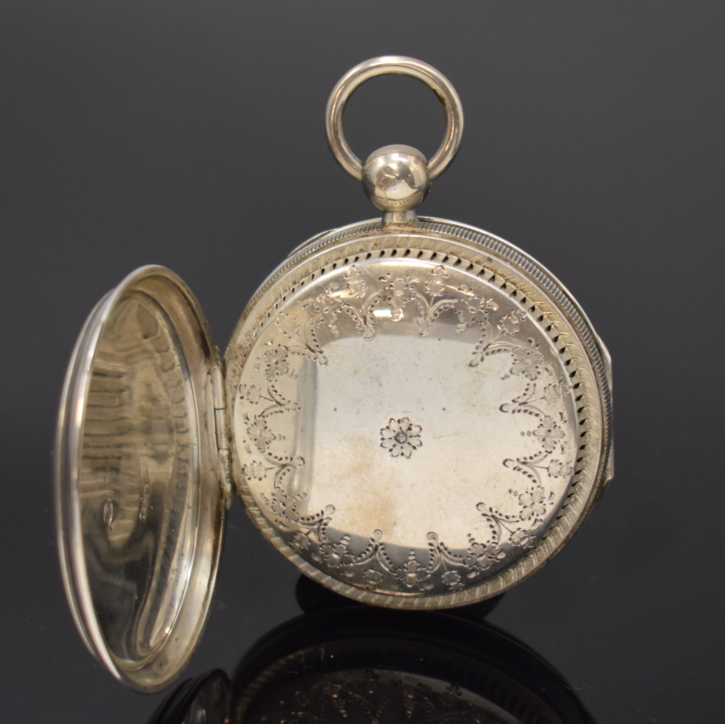Detail c: CHAUPARD offene Spindeltaschenuhr mit Wecker in Silber, Frankreich um 1820, guill. Geh., durchbr. u. grav. Innendeckel für darauf montierte Glocke, ...