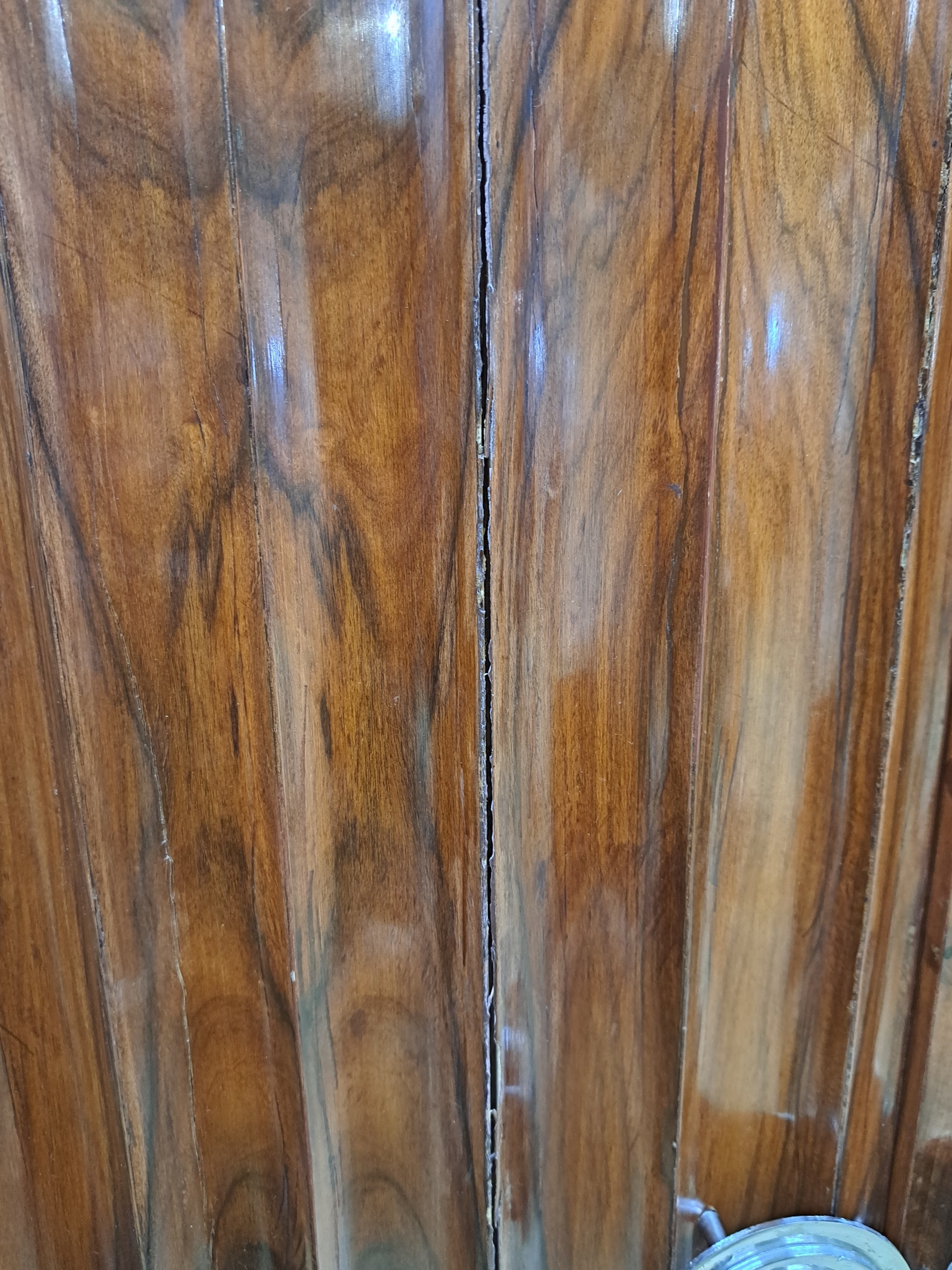 Detail o: Halbrunder Schrank, Frankreich, Art Deco, 30er Jahre, Pasisanderfurnier, Rückwand u. innen später furniert, so jetzt frei stellbar, halbrunde ...