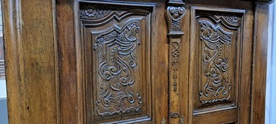 26755606d - Baroque cabinet, probably Palatinate, around 1760, solid oak, wide projecting head and ...