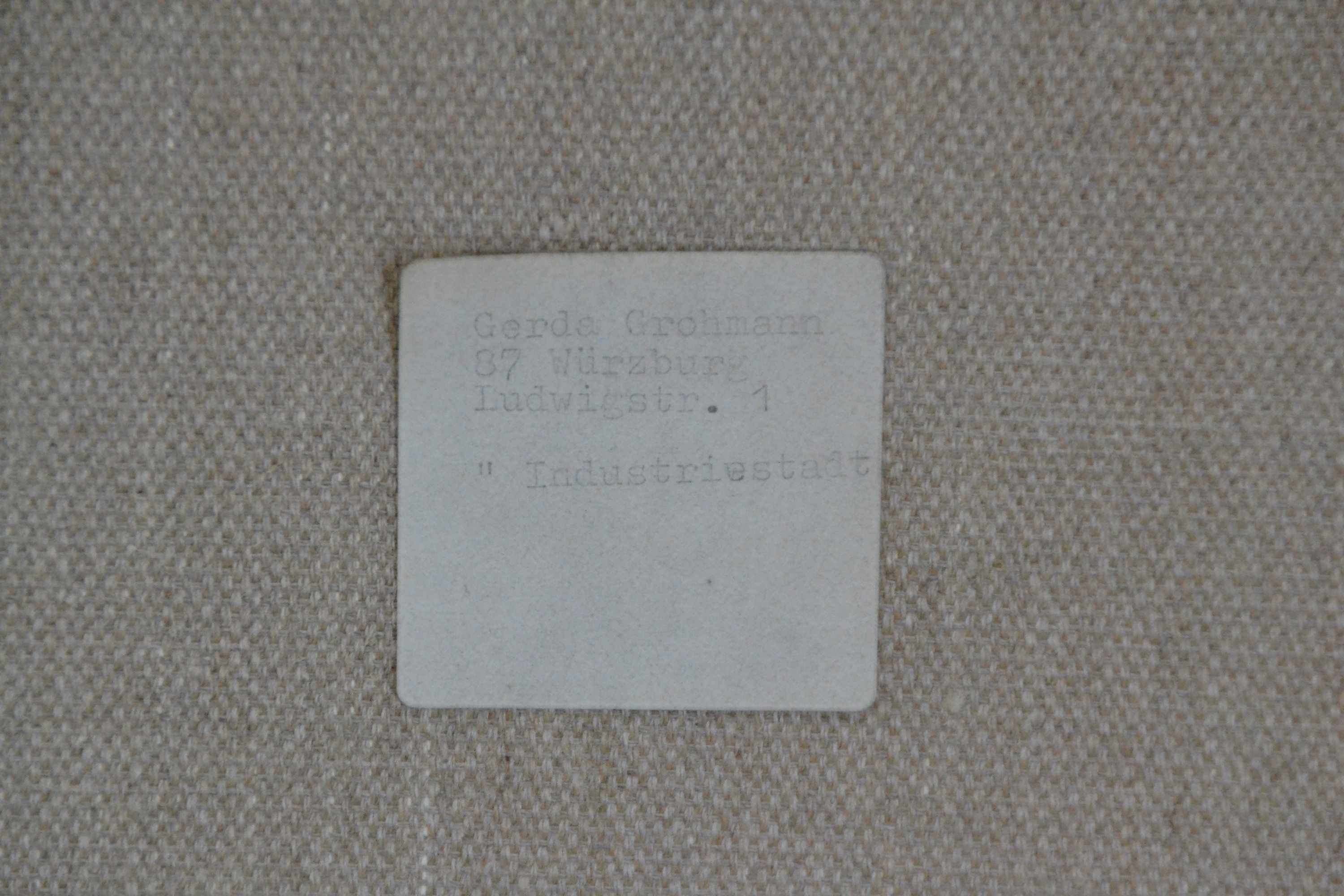 Detail d: Gerda Grohmann, Würzburger Künstlerin des späten 20.Jh., "Industriestadt" so auf Etikett bezeichnet, auf Keilrahmen signiert, Panorama ...