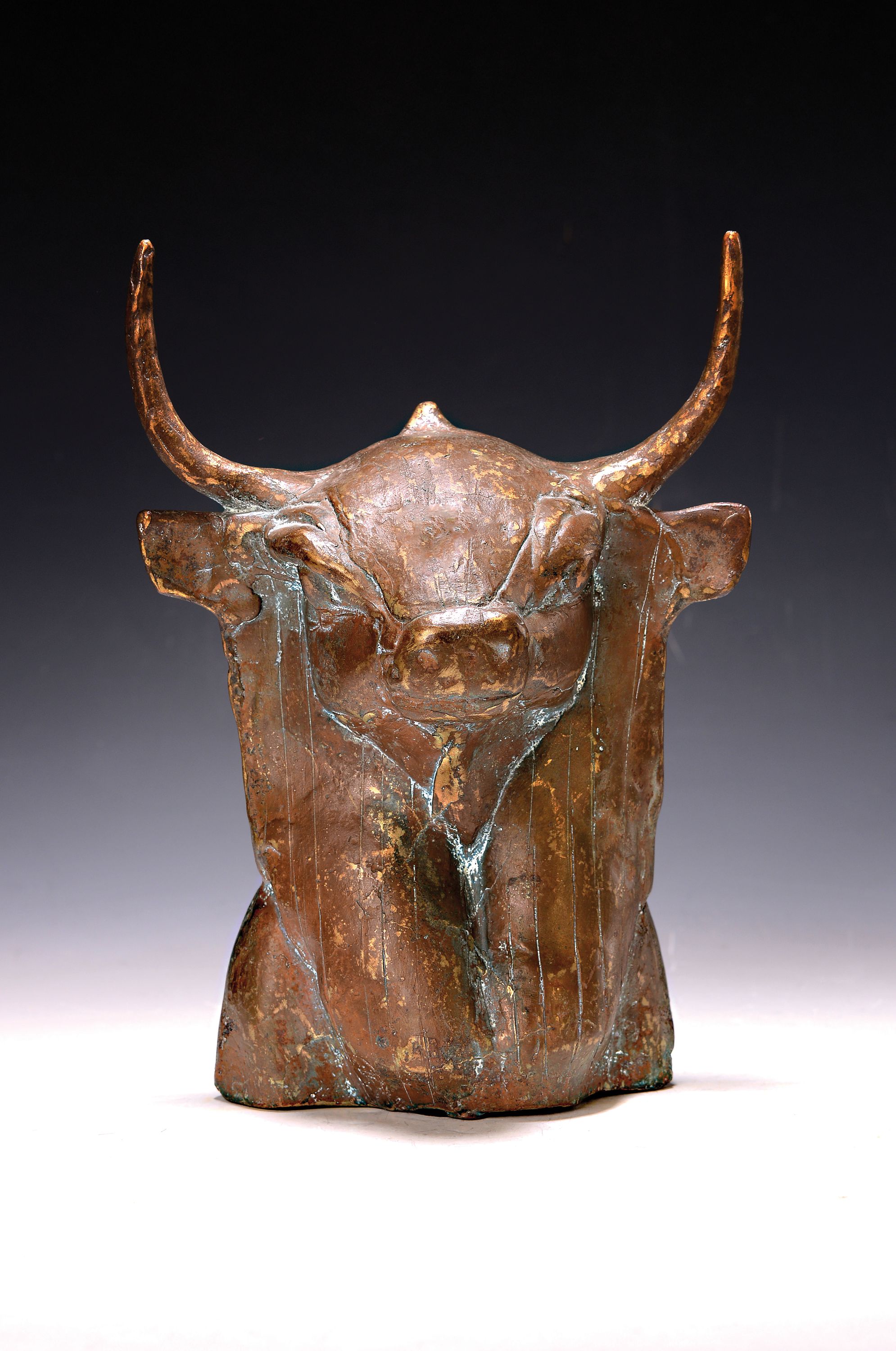 Detail k: Gernot Rumpf, geb. 1941 Kaiserslautern, Stierkopf, Bronzeskulptur, monogr., H. ca. 25.5cm