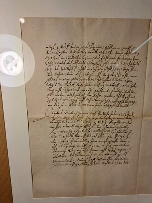26755834r - 4 handwritten letters from Elector Maximilian Emanuel (1662-1726), ink on paper, one one- page, one two-page and four-page, all under glass, frame