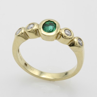 Image 26756314 - Ring mit Smaragd und Brillanten