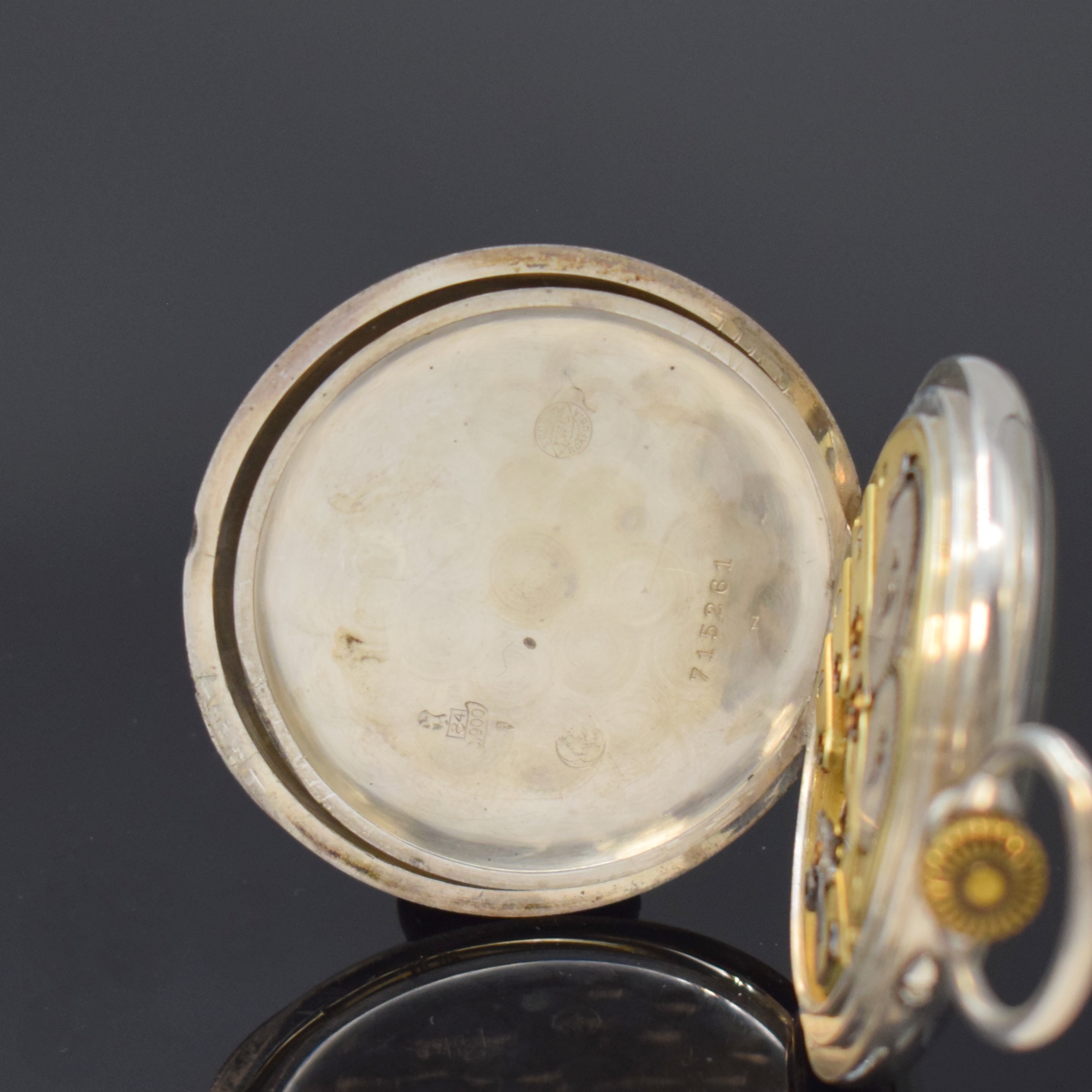 Detail d: IWC offene Herrentaschenuhr in Silber, Schweiz um 1917, glattes Geh., sign. 2-tlg. Emailzifferbl. riss., Breguetzahlen, gold. Breguetzeiger, verg. ...