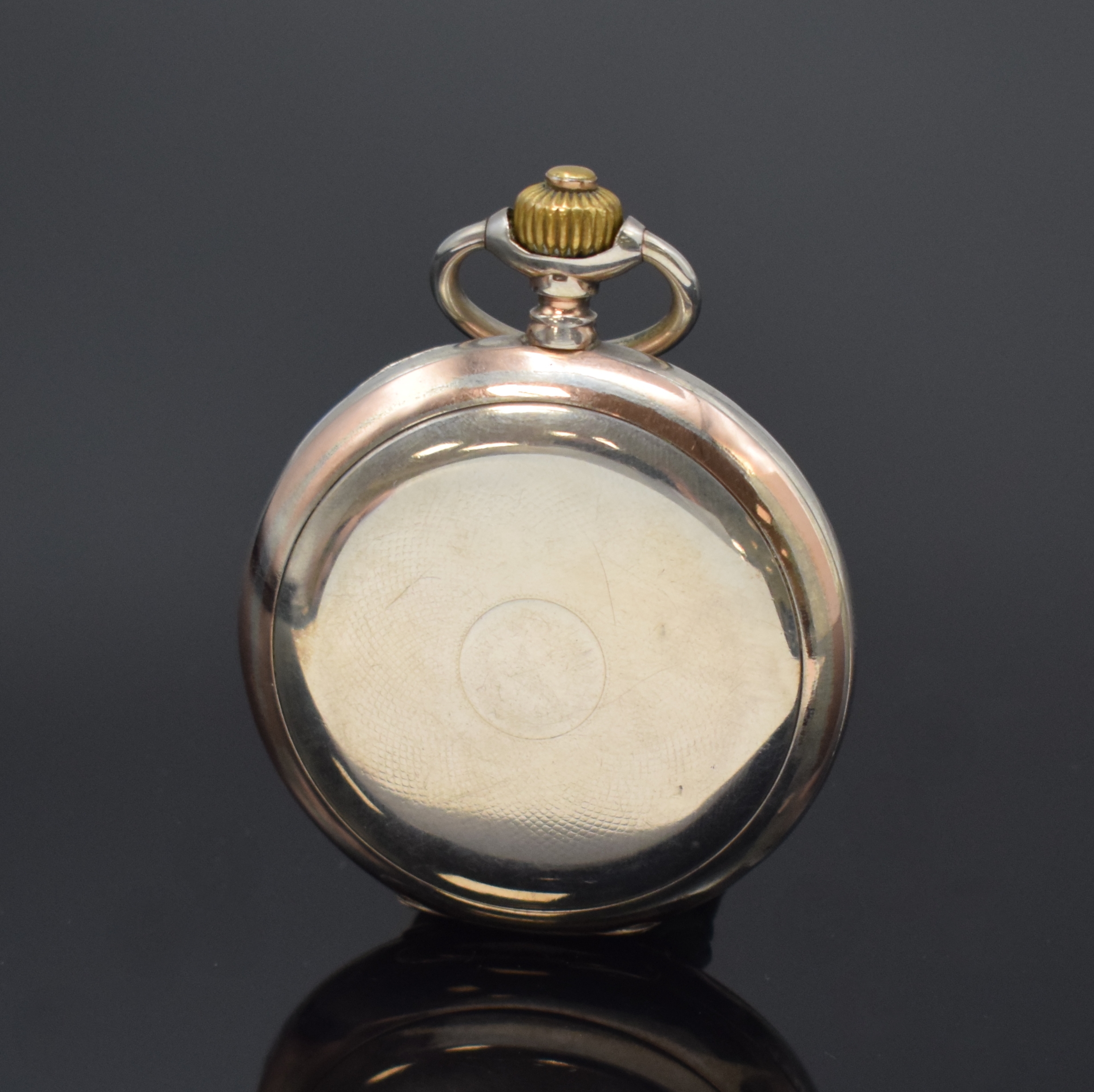Detail b: IWC Herrensavonette in Silber, Schweiz um 1899, guill. Geh. berieb./dell., Emailzifferbl., arab. Zahlen, kl. Sek. b. 6, verg. Werk Kal. 53, 3 ...