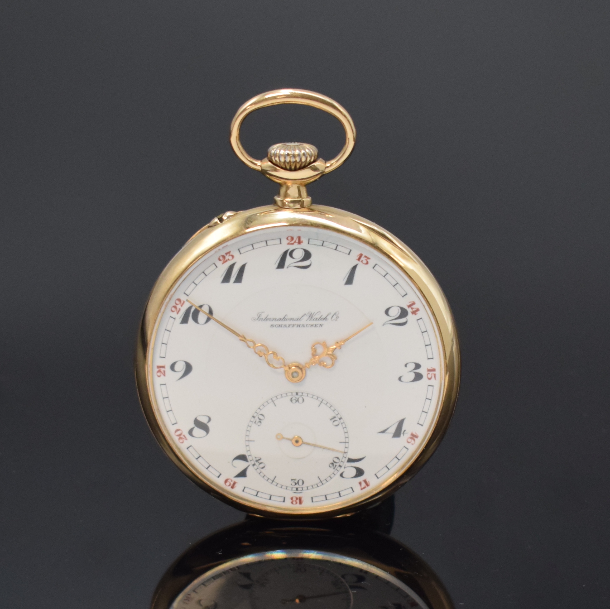IWC offene Herrentaschenuhr in GG 585/000, Schweiz um 1924, ehemals guill. Geh. berieb., sign. Metallcuvette, sign. Emailzifferbl. m. Breguetzahlen ...