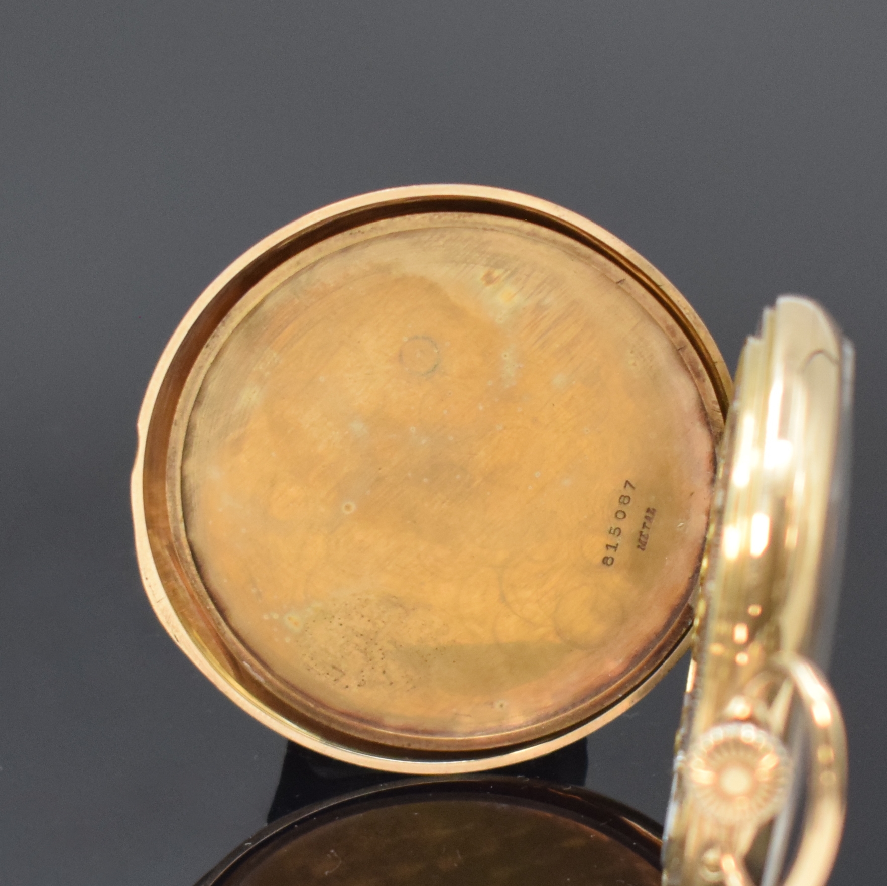Detail d: IWC offene Herrentaschenuhr in GG 585/000, Schweiz um 1924, ehemals guill. Geh. berieb., sign. Metallcuvette, sign. Emailzifferbl. m. Breguetzahlen ...