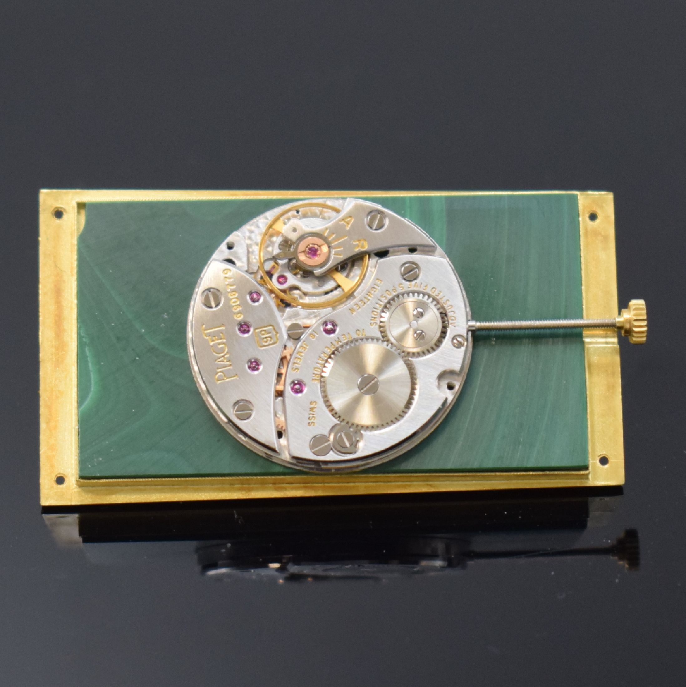 Detail f: PIAGET feine, seltene und extrem ausgefallene,Manschetten-förmige Armbanduhr in GG 750/000 mit Malachit-Zifferblatt Ref. 9060 D 78, Schweiz 1970er ...