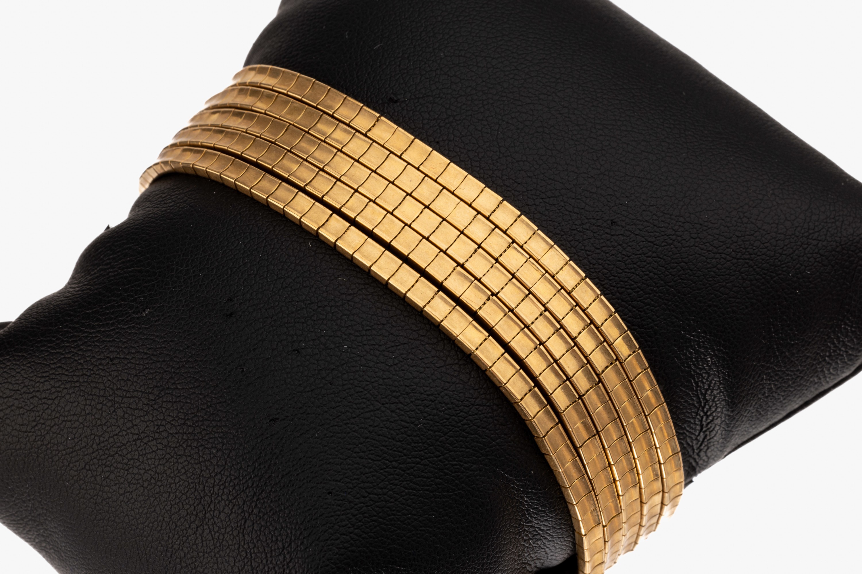 18 kt Gold Armband, GG 750/000, 5-rhg., L. ca. 19.5 cm, Kastenschloss mit 2 Sicherheitsachten, ca. 54.9 g