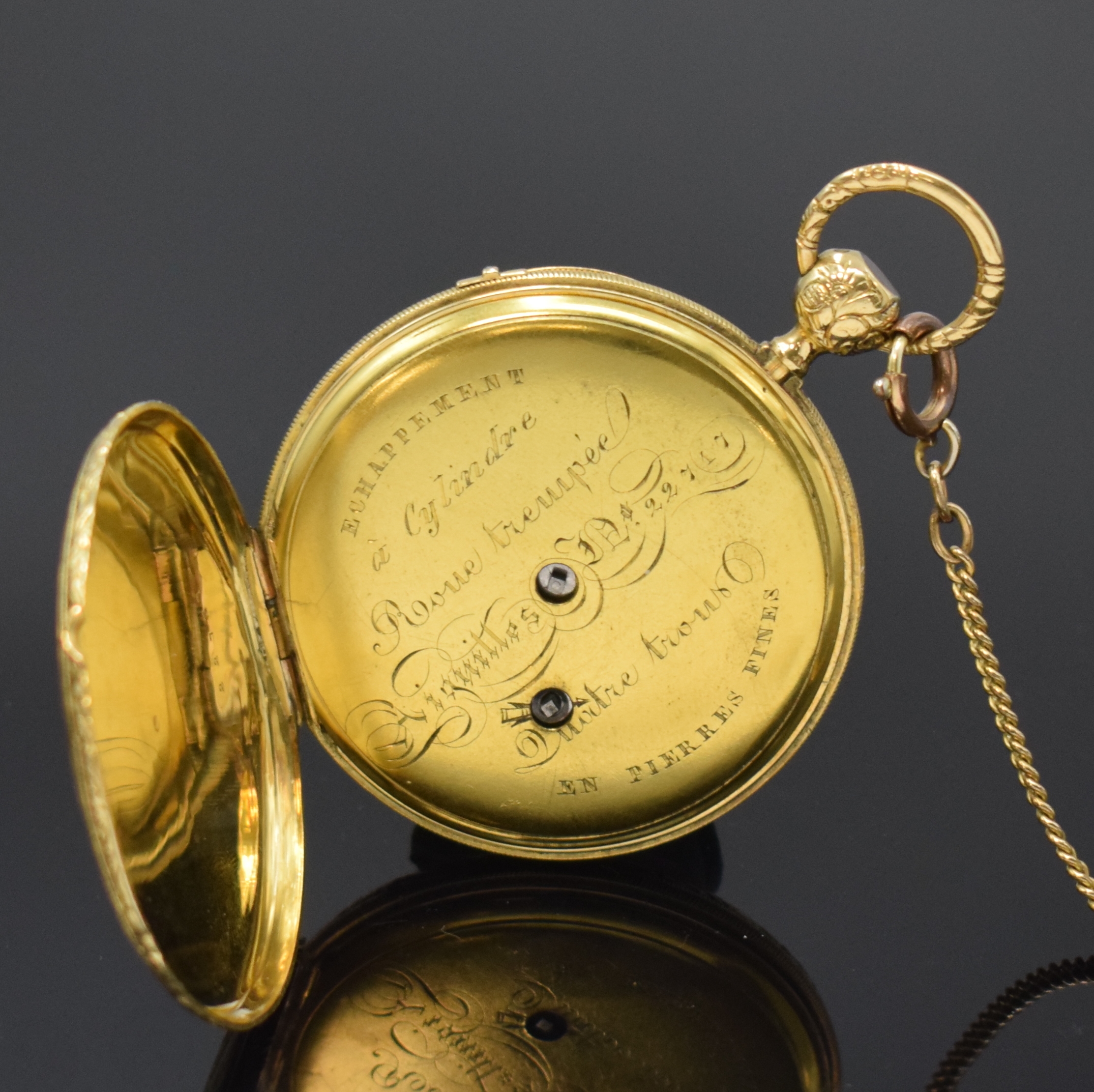 Detail c: Offene Taschenuhr mit 1/4-Stunden- Repetition, Schweiz um 1840, Schlüsselaufzug, Geh. m. à-Goutte-Schlüssen, rücks. grav. Jäger-Szene von ...