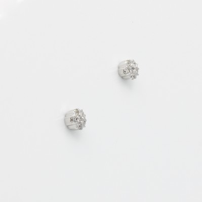 26759849a - Paar Ohrstecker mit Brillanten, WG 750/000, 12 Brill. zus. ca. 0.14 ct feines ...